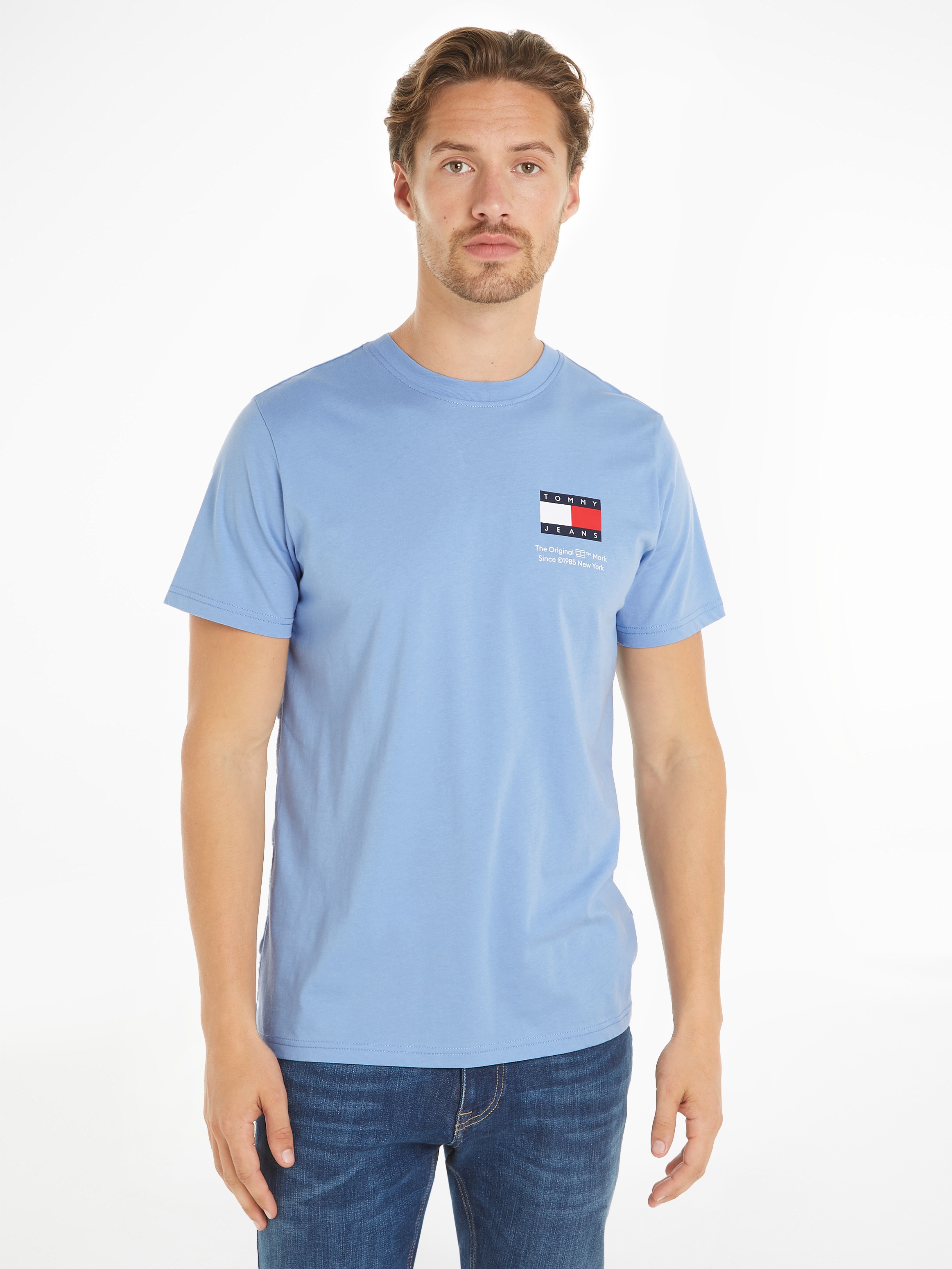 Tommy Jeans T-Shirt "TJM SLIM ESSENTIAL FLAG TEE EXT", mit Rundhalsausschni günstig online kaufen