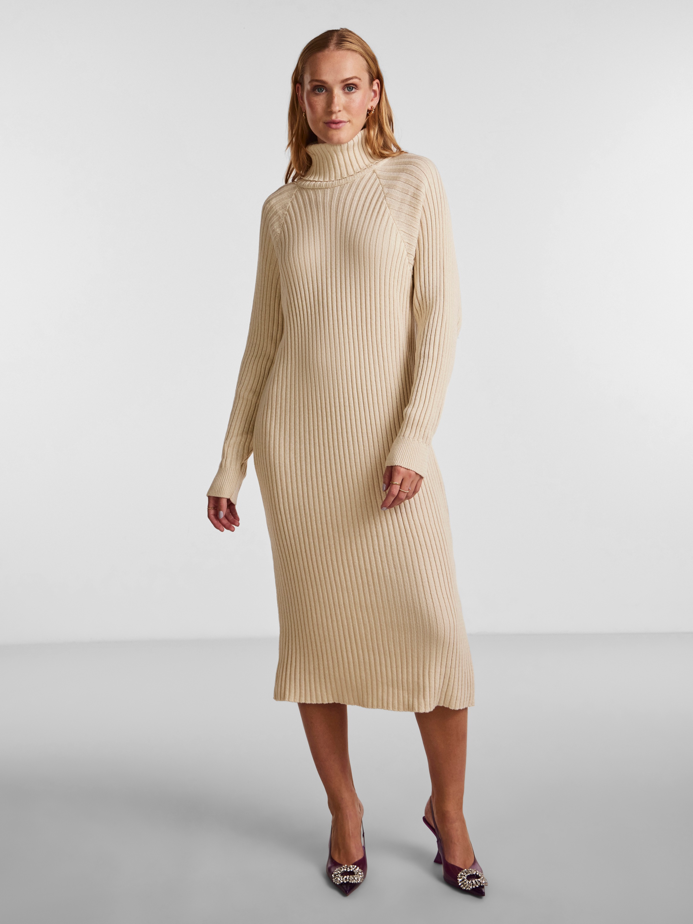 Y.A.S Strickkleid "YASMAVI KNIT MIDI ROLLNECK DRESS" günstig online kaufen