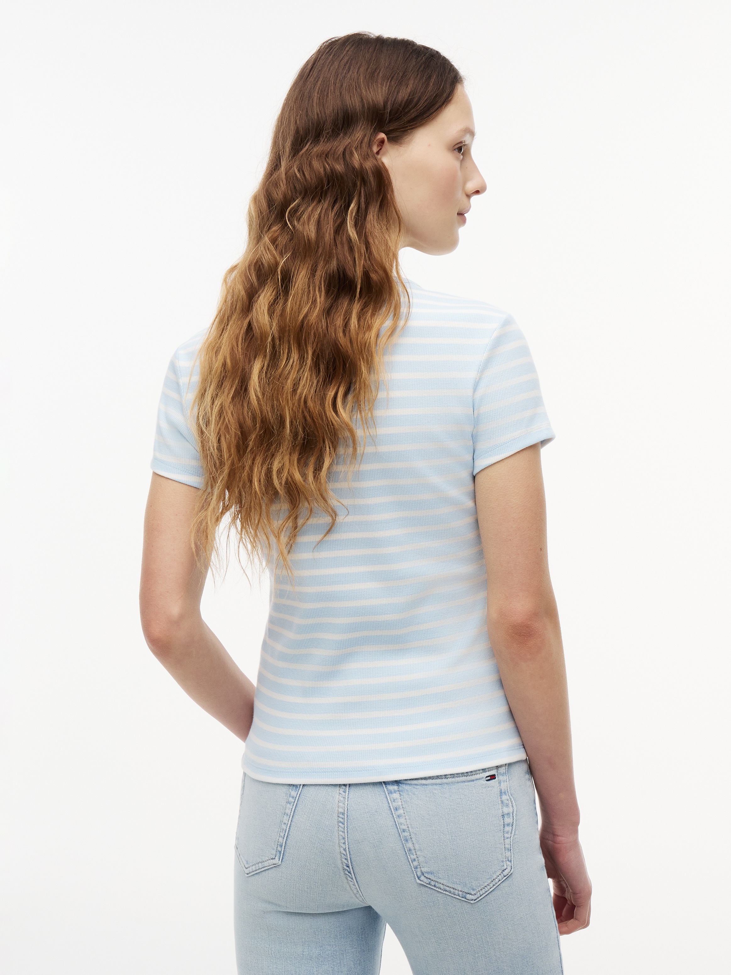 Tommy Jeans Kurzarmshirt »TJW SLIM ESSENTIAL RIB SS EXT« mit gerippter Struktur