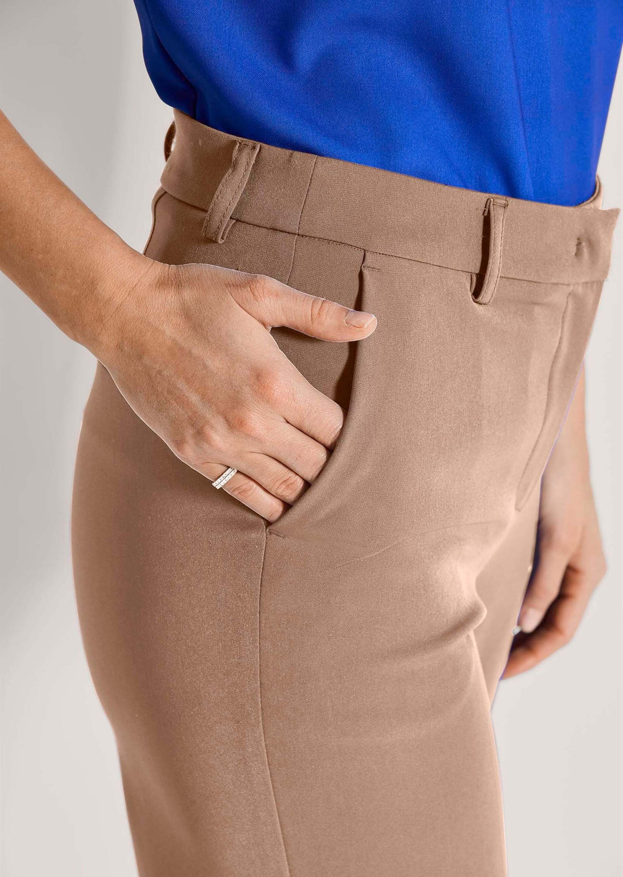 MADELEINE Bügelfaltenhose »Hose Ausgestellte Bügelfalten-Hose«