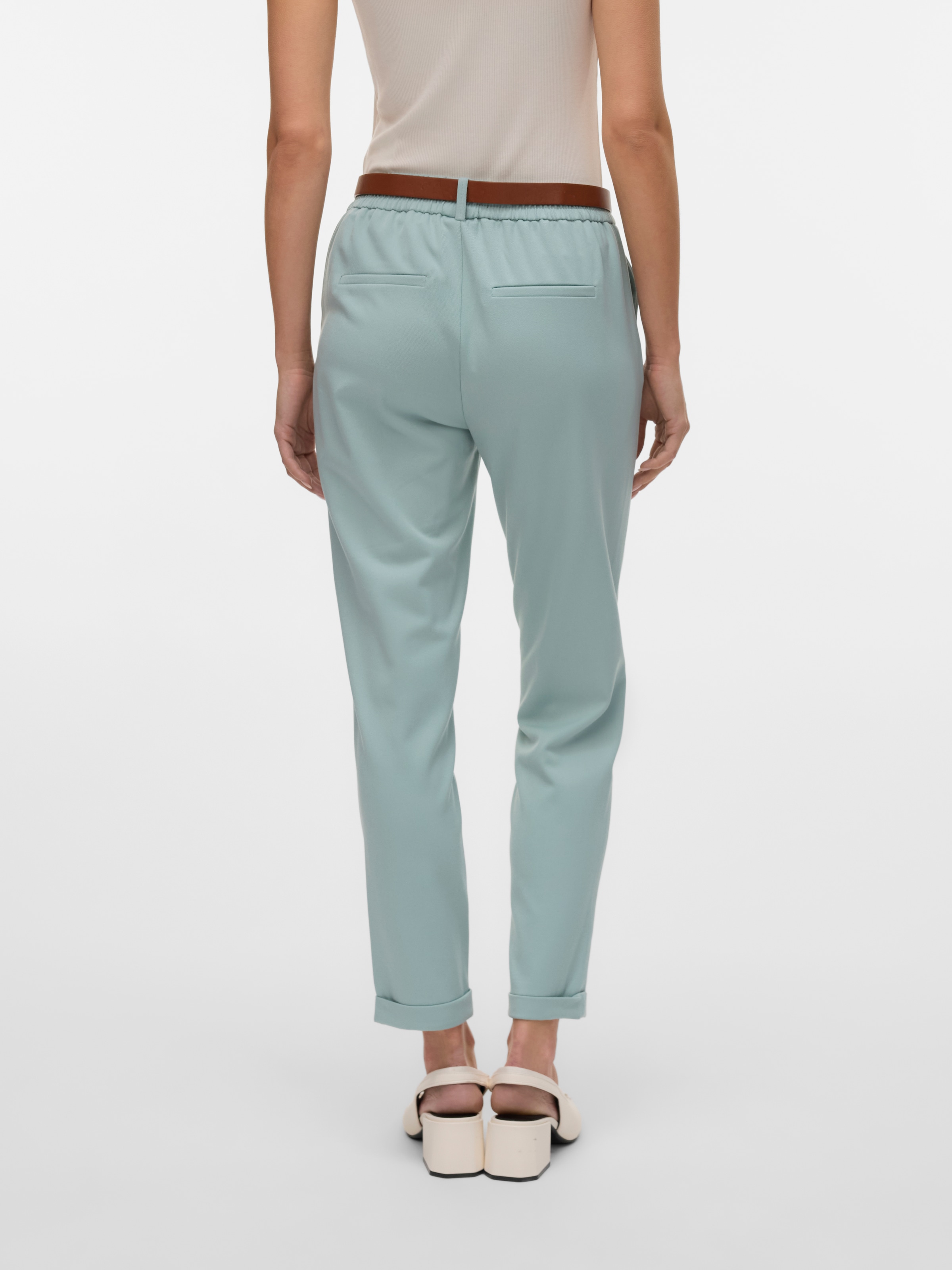 Vero Moda Anzughose »VMMAYA MR LOOSE SOLID PANT NOOS«, knöchelfreie Form mit Saumaufschlag
