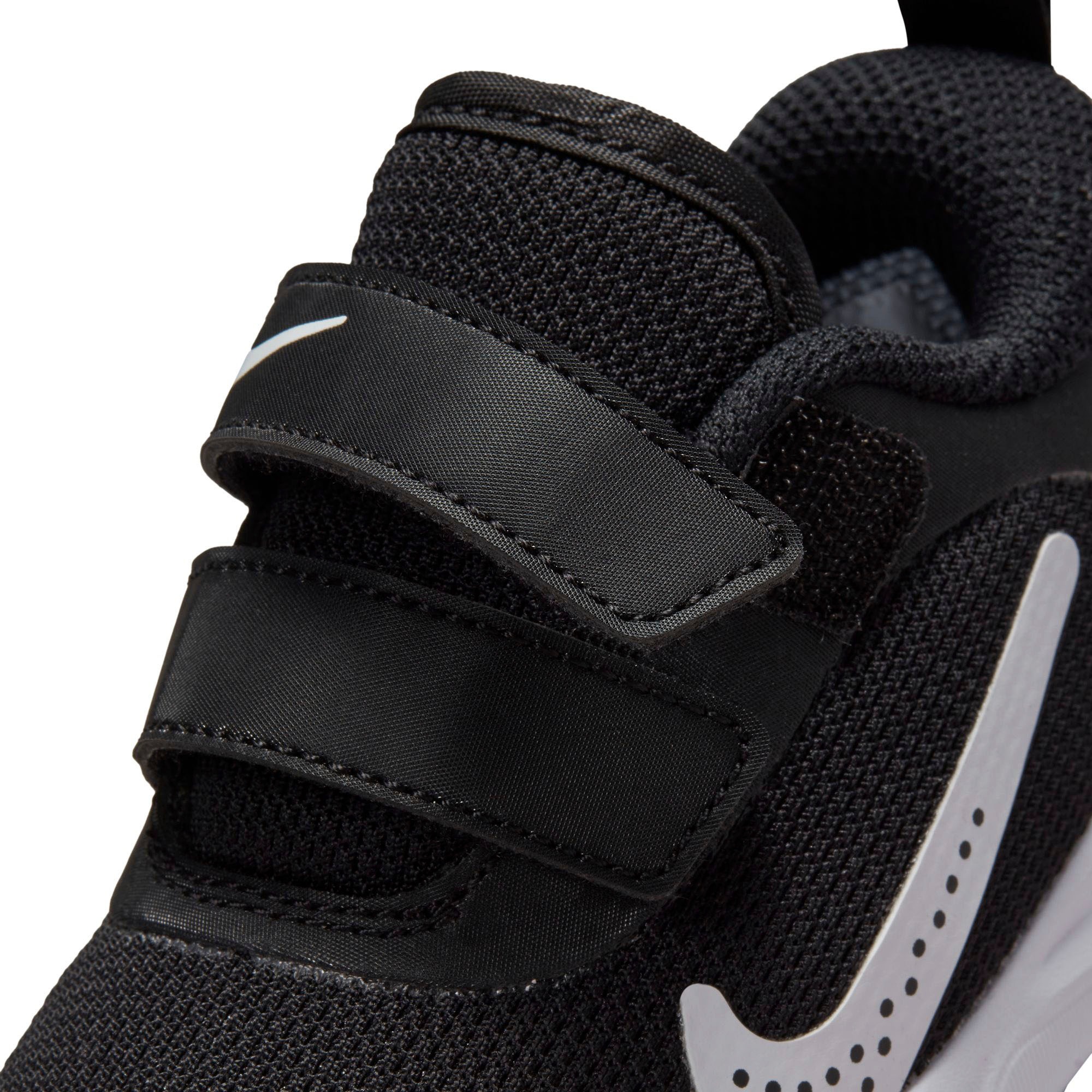 Nike Hallenschuh »Omni Multi-Court bestellen (TD)« | BAUR