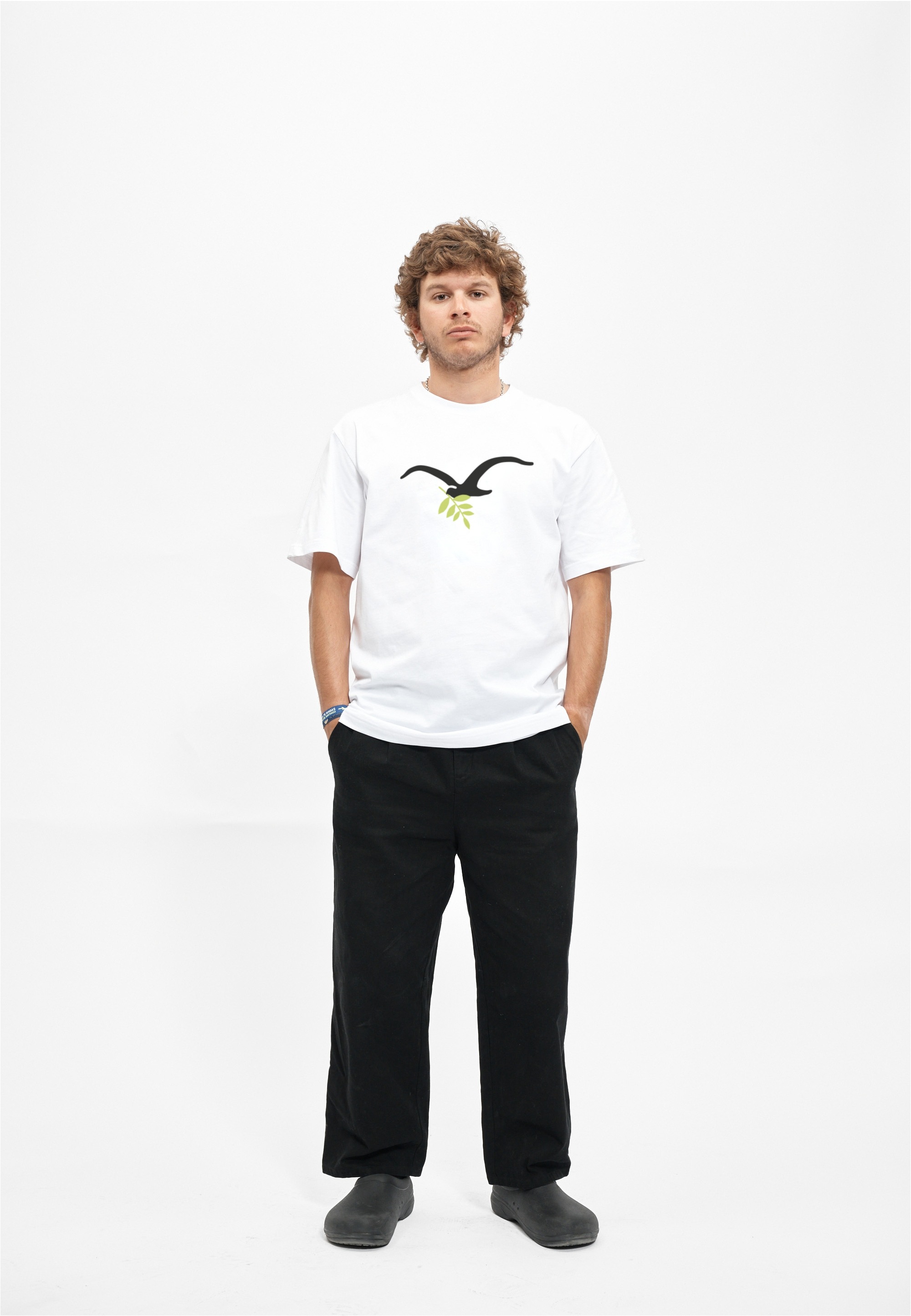 Cleptomanicx T-Shirt »Peace« mit lässigem Frontprint