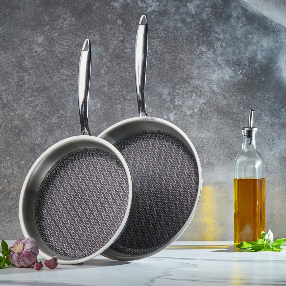 RESTO Kitchenware Wok »Achird tiefe Pfanne aus Tri-Ply (Edelstahl + Aluminium + Edelstahl)«, Edelstahl 18/10, (1 tlg.), Energieeinsparung 25% durch die dreilagige Basis, ofenfest