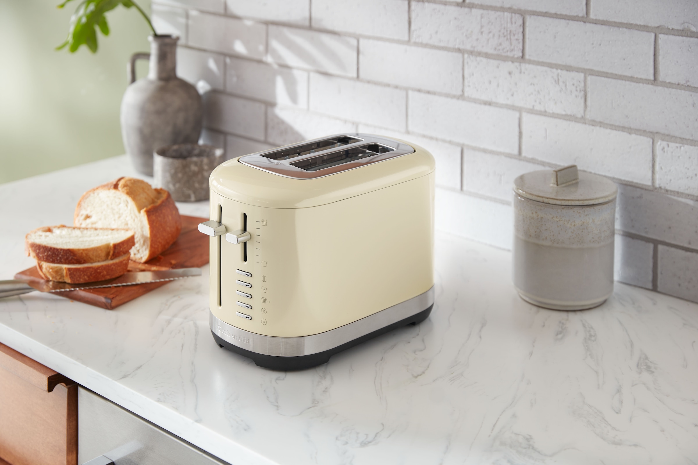 KitchenAid Toaster »5KMT2109EAC creme«, 2 Schlitze, 980 W