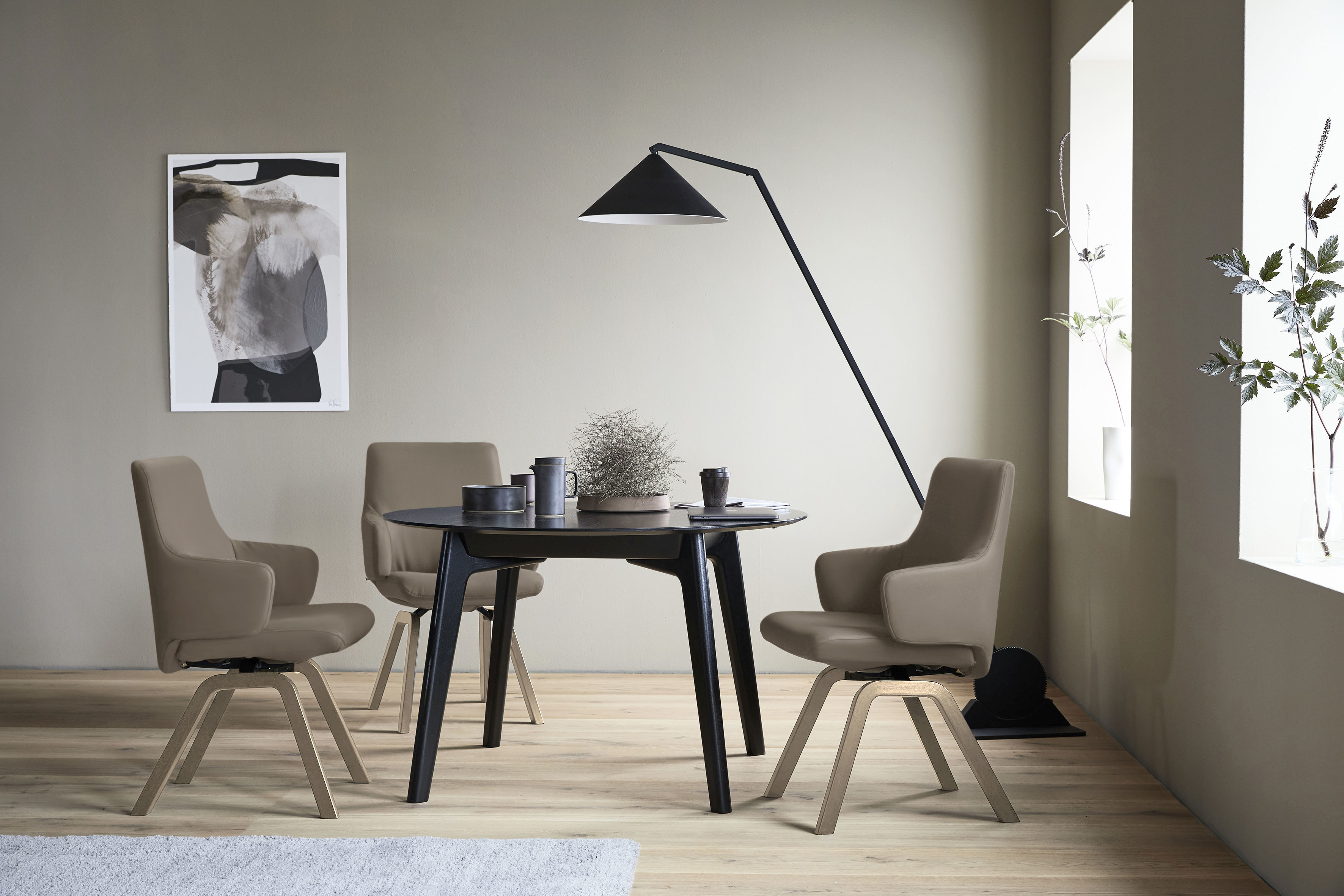 Stressless Polsterstuhl "Laurel" () Low Back mit Armlehne, Größe L, mit schräggestellten Beinen in Eiche