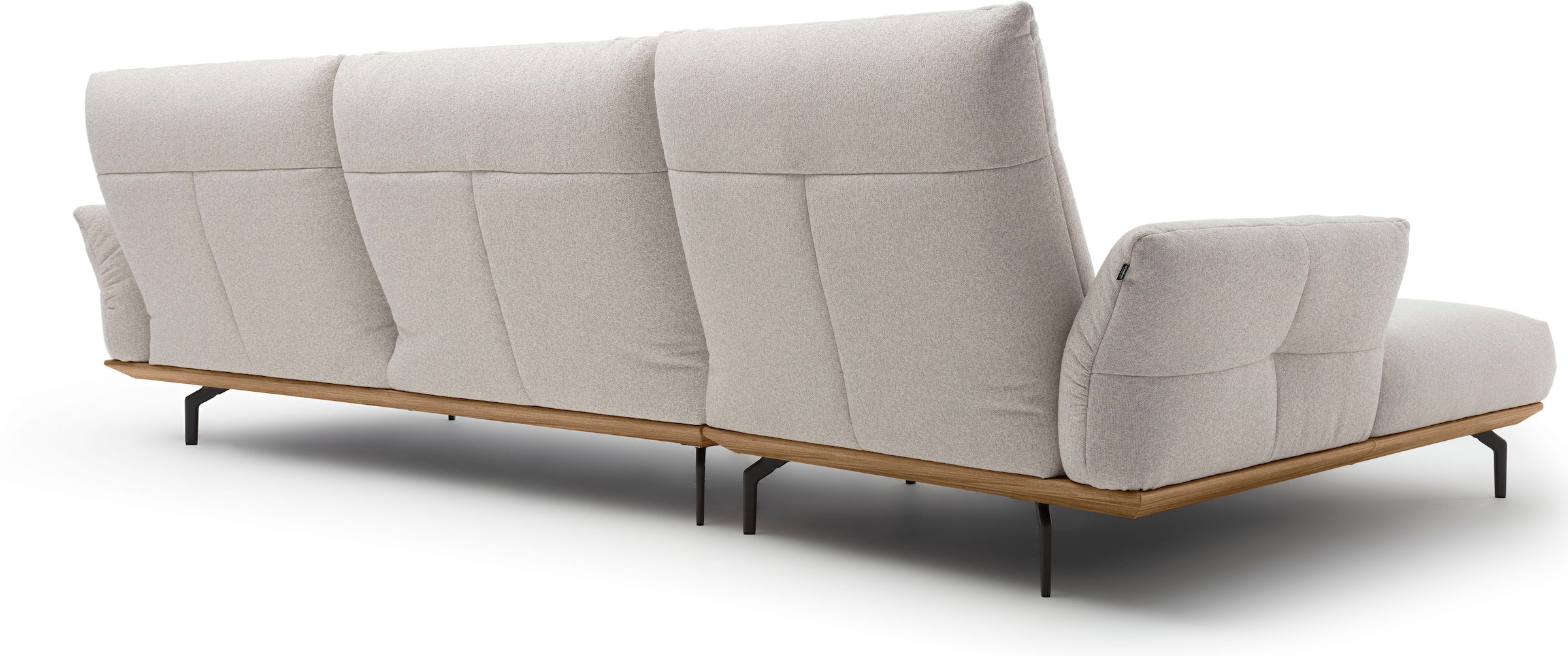 Creation BY ROLF BENZ Ecksofa »CR.460 Designsofa mit erstklassigem Sitzkomfort« Sockel in Nussbaum, Winkelfüße in Umbragrau, Breite 338 cm
