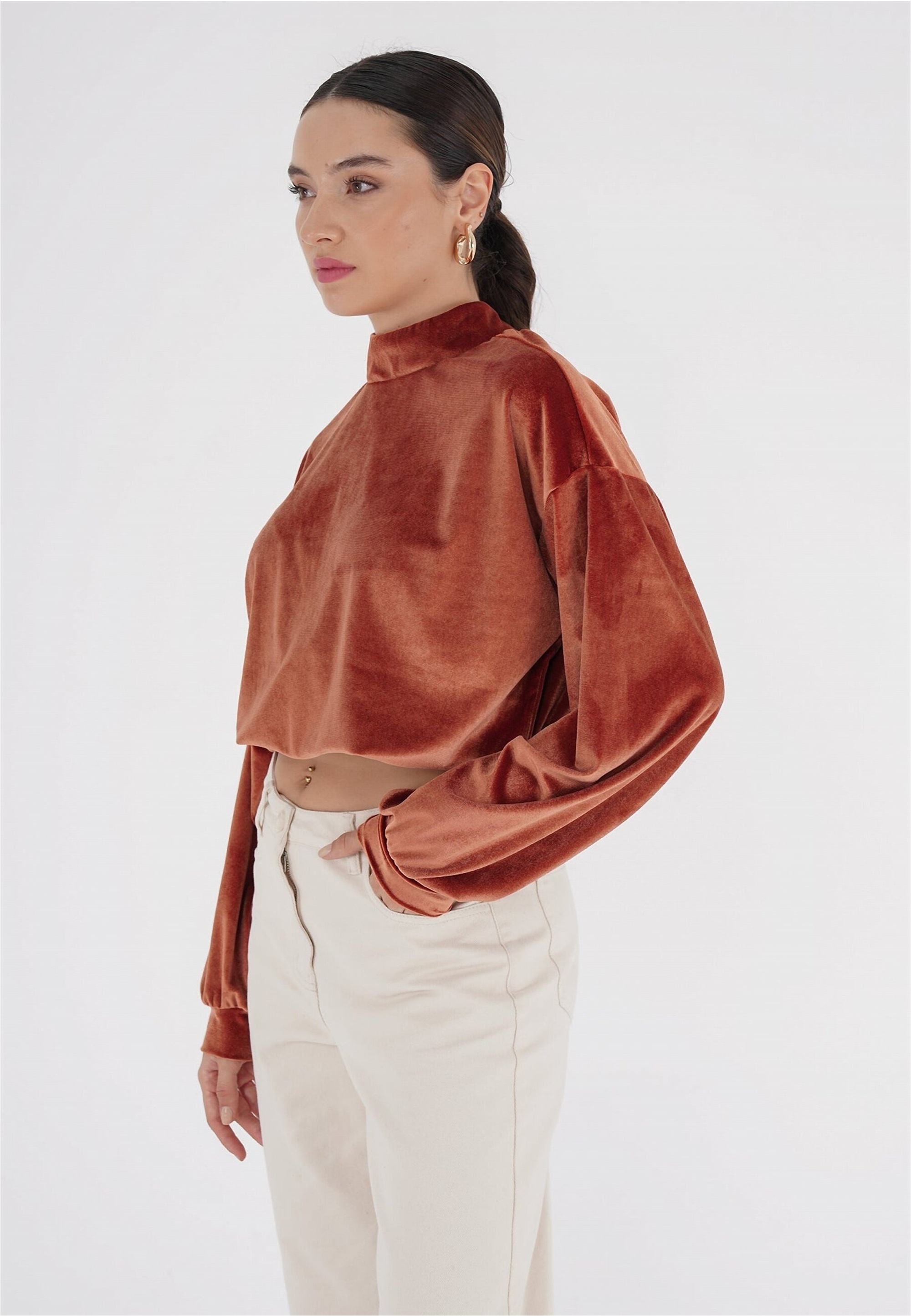 freshlions Klassische Bluse »Remy«, (1 tlg.), mit Knopfleiste im Nacken