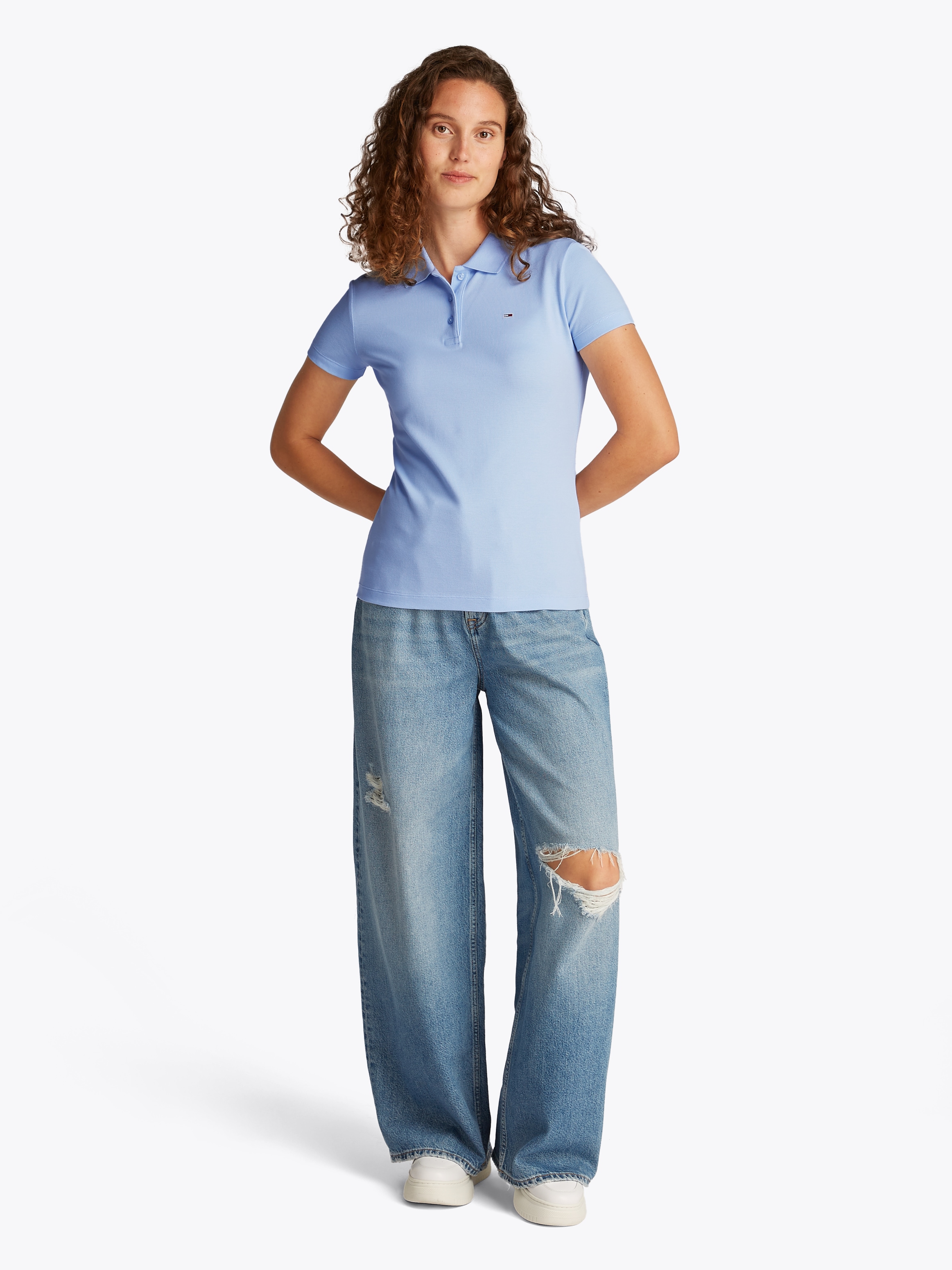Tommy Jeans Poloshirt »TJW SLIM ESSENTIAL POLO SS«, mit Logostickerei