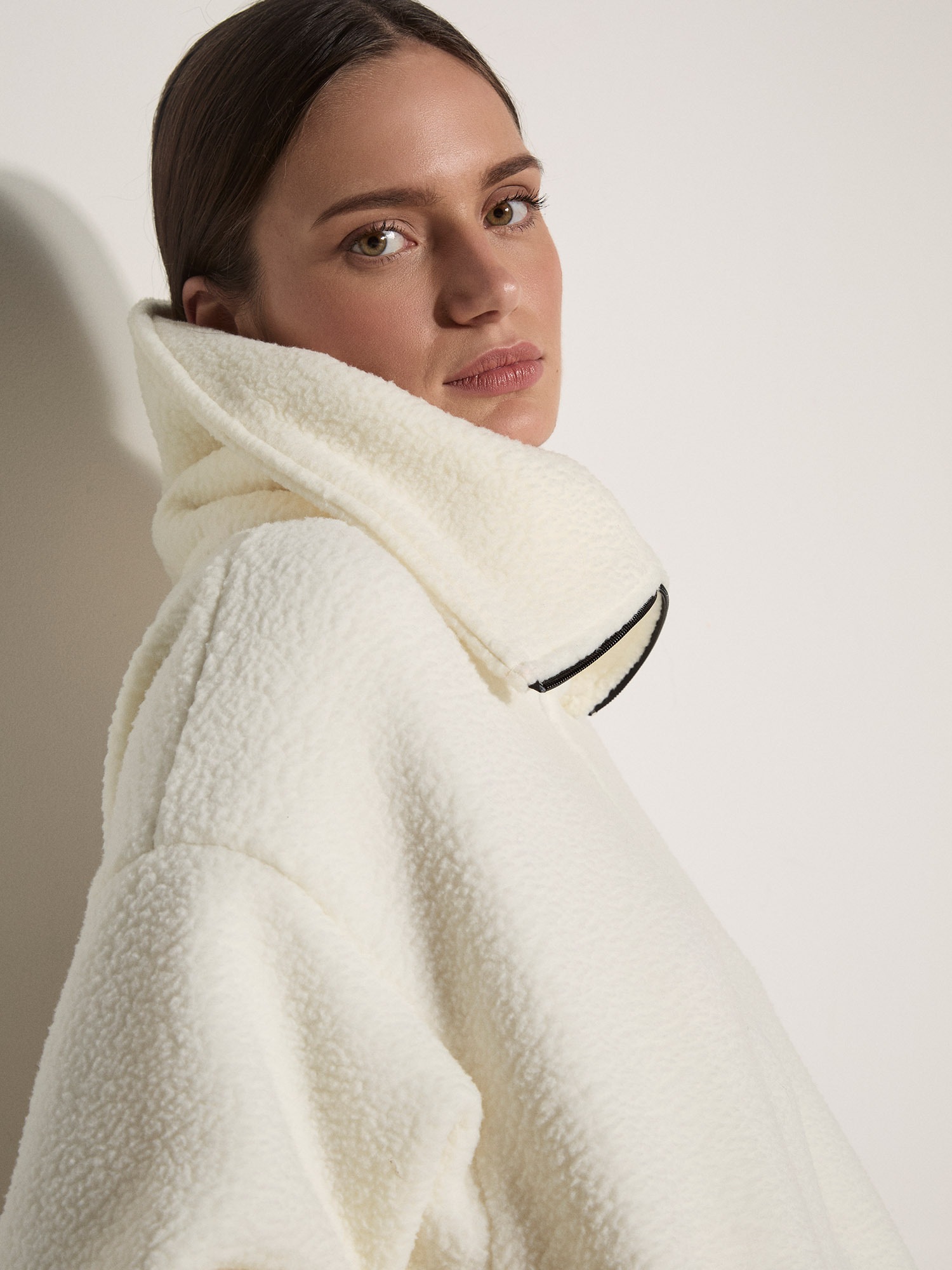 Apricot Rundhalspullover »Teddy-Borg-Fleece-Pullover« mit Trichterkragen