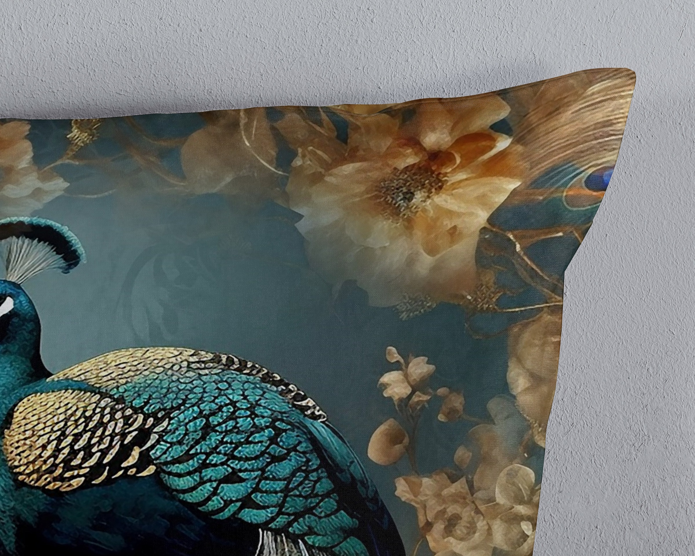 PURE luxury collection Wendebettwäsche »Savaya«, Mikrofaser, 135x200, Pflegeleicht, Wende, Pfau, Blumen, Petrol, Gold