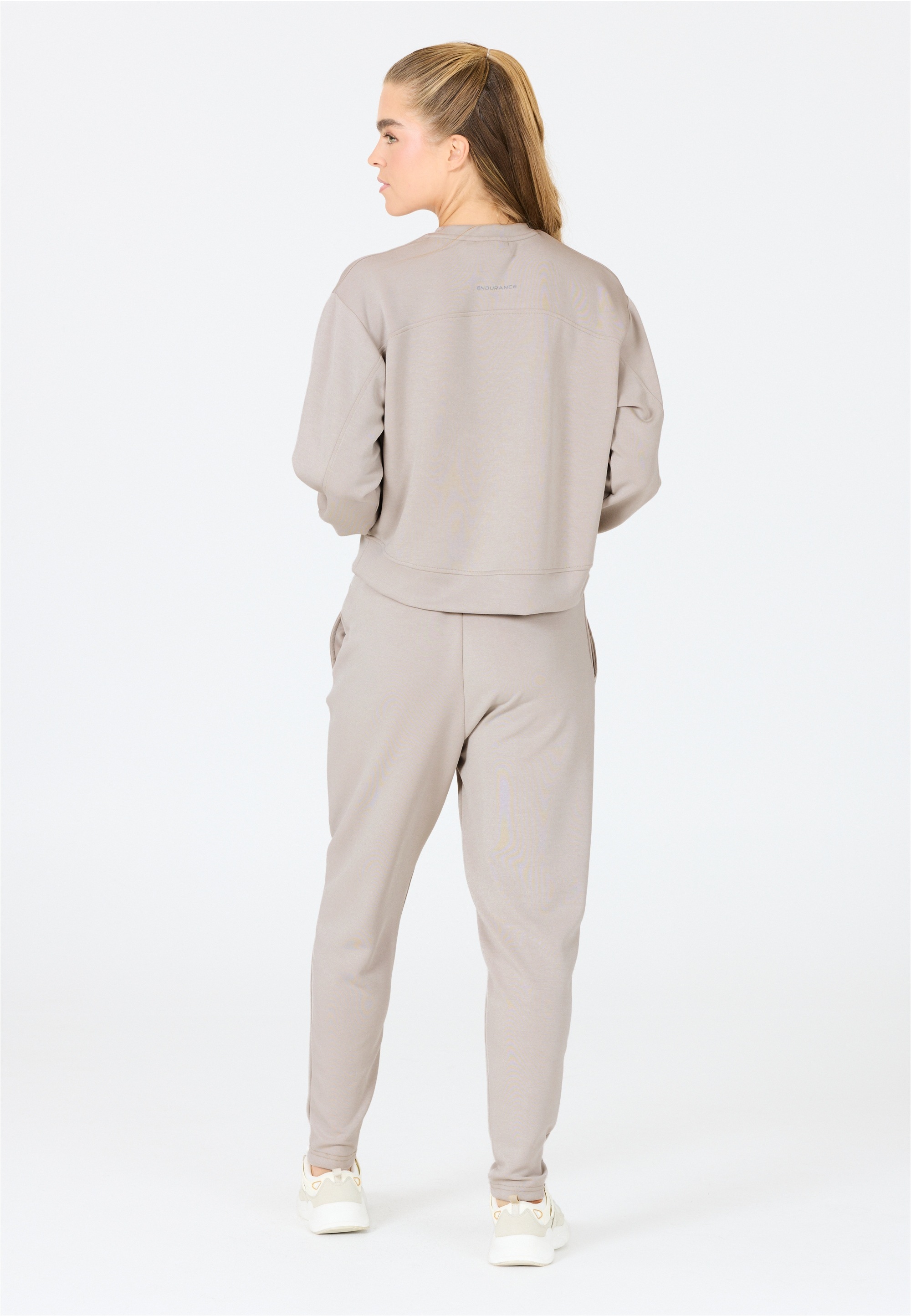 ENDURANCE Sweatshirt »Jade«, aus angenehm weichen Material