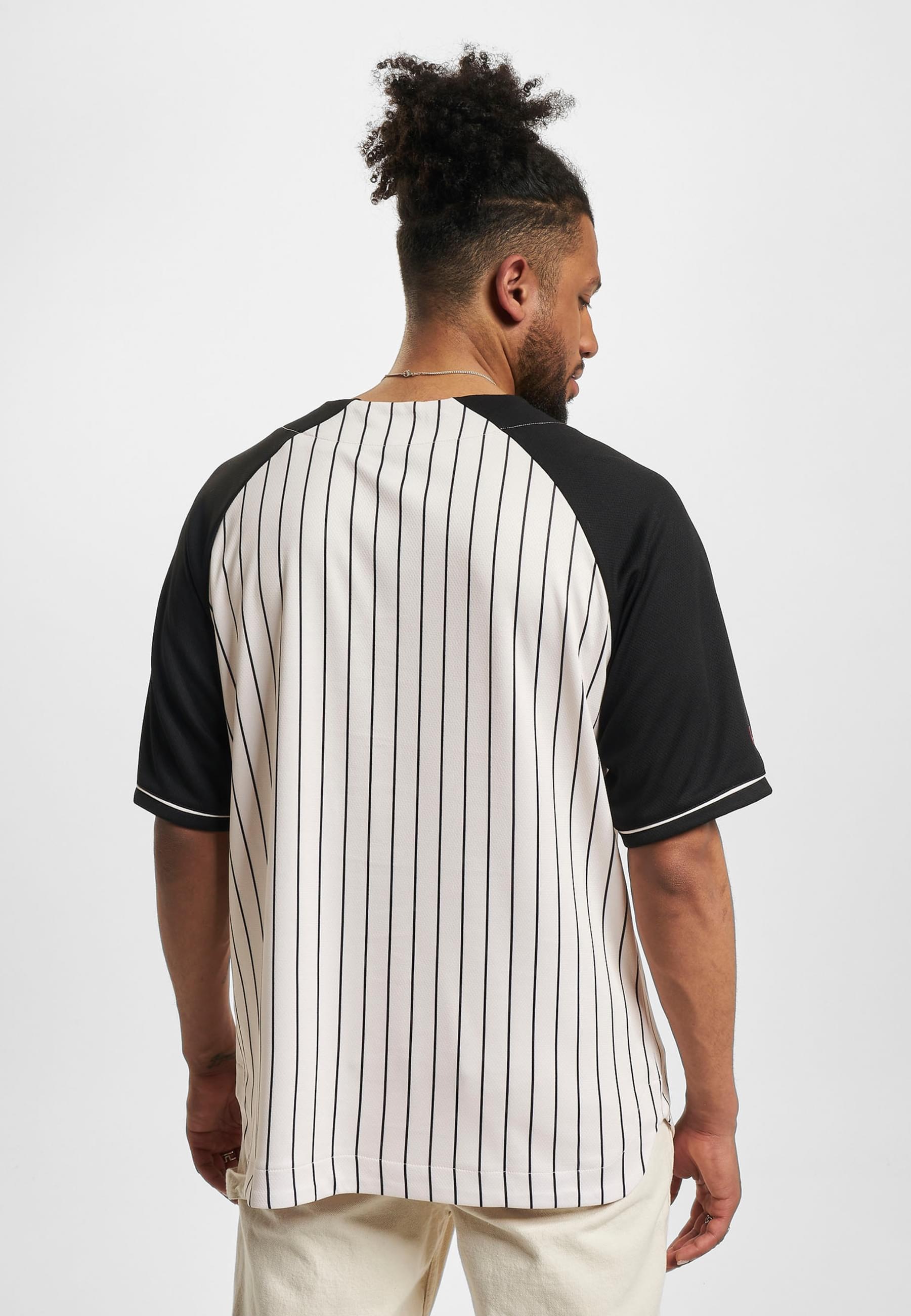 Fubu T-Shirt »Fubu Herren FM231-008-1 FUBU Varsity Pinstriped Baseball Shirt«, (1 tlg.)