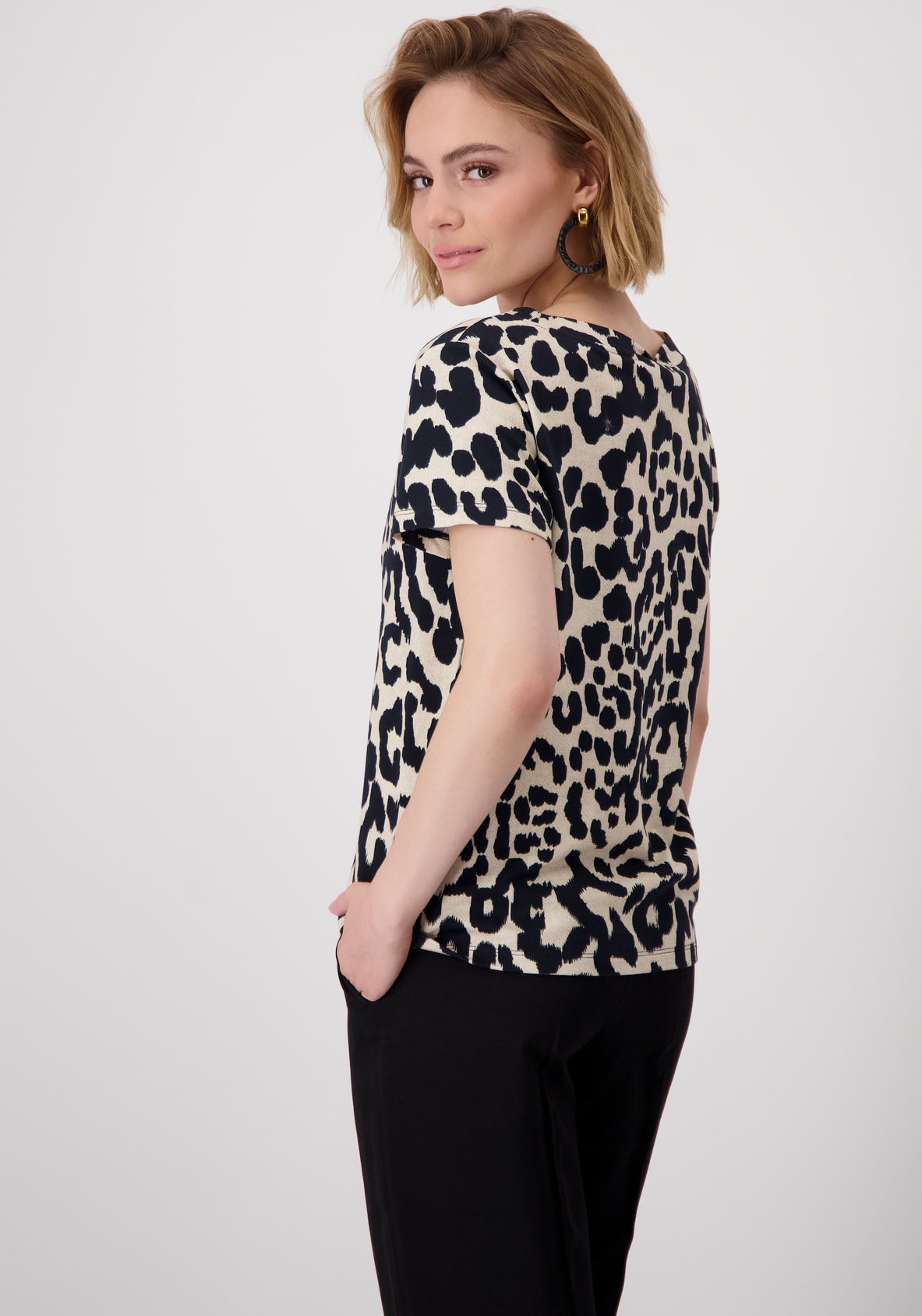 Monari T-Shirt »Shirt Leo allover«, Mit Rundhalsausschnitt