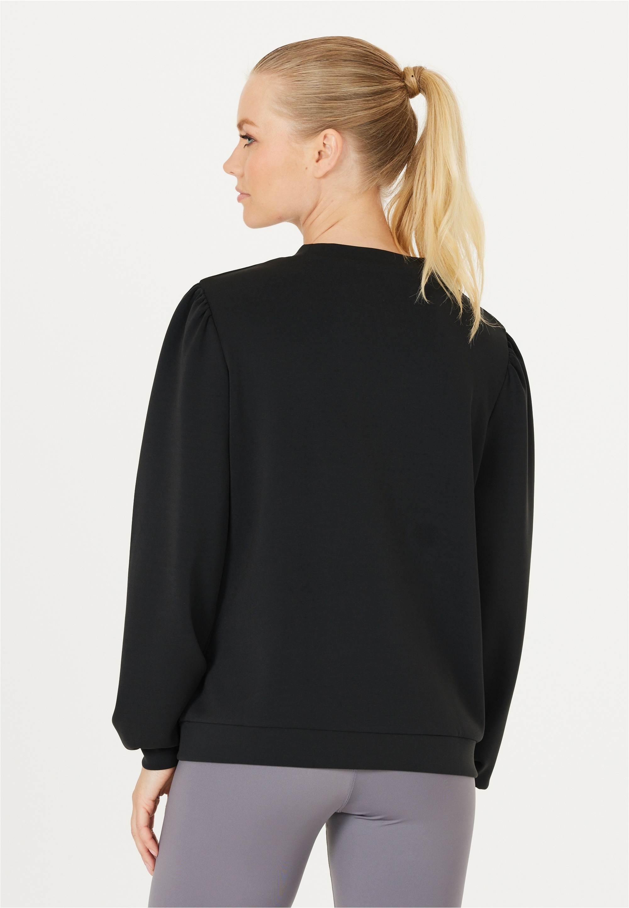 ATHLECIA Sweatshirt »Jillnana«, aus weichem Stoff mit entspannter Passform