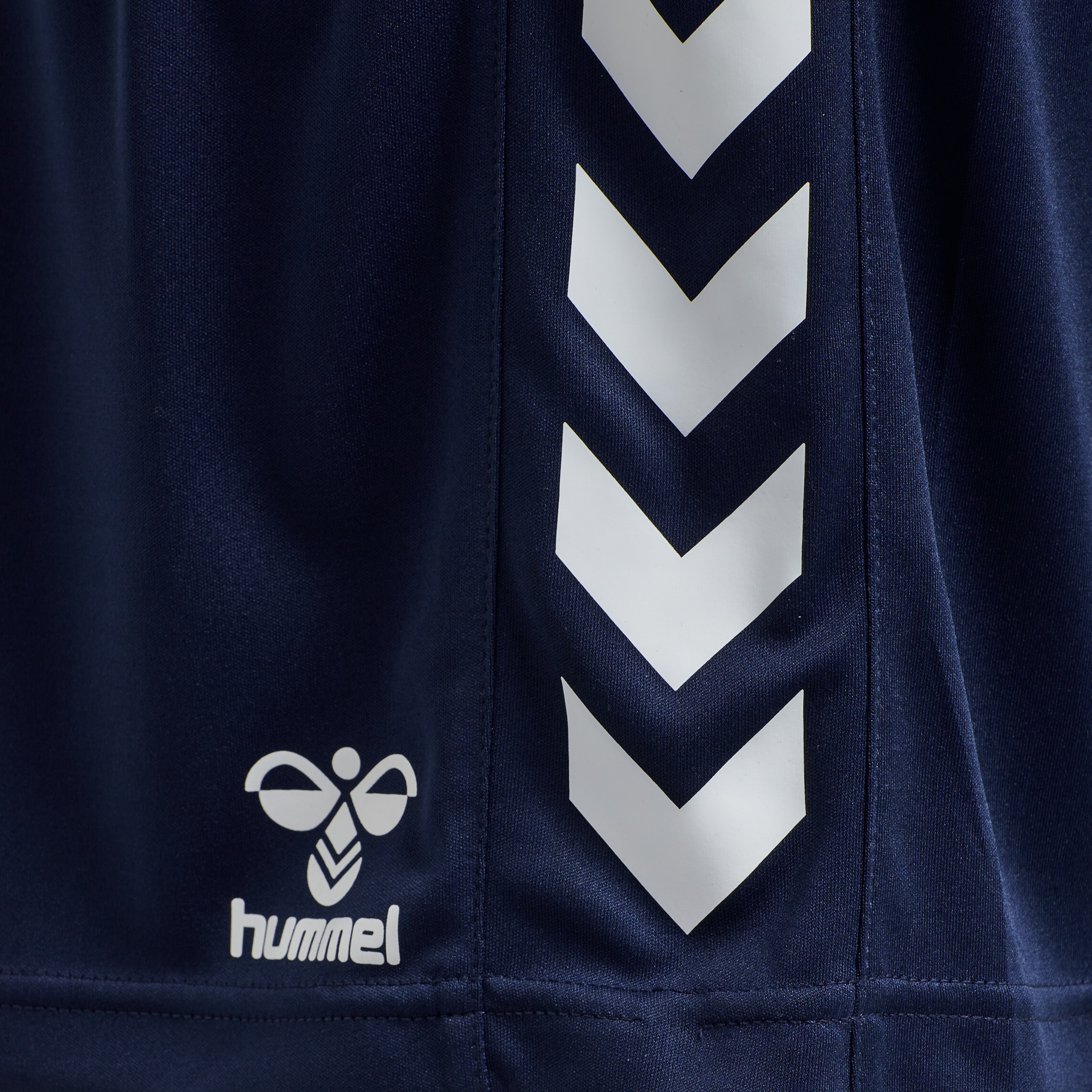hummel Trainingsshorts »HMLCORE XK POLY SHORTS KIDS«, (1 tlg.), für Kinder