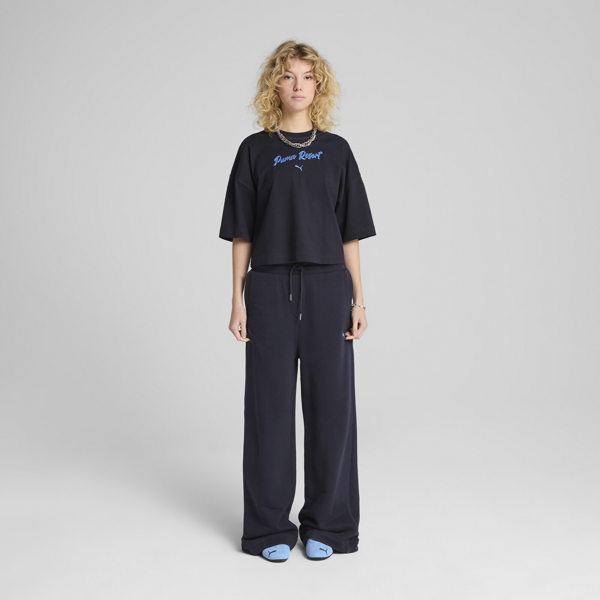 PUMA Sporthose »CLASSICS Relaxed Fit Jogginghose Damen«