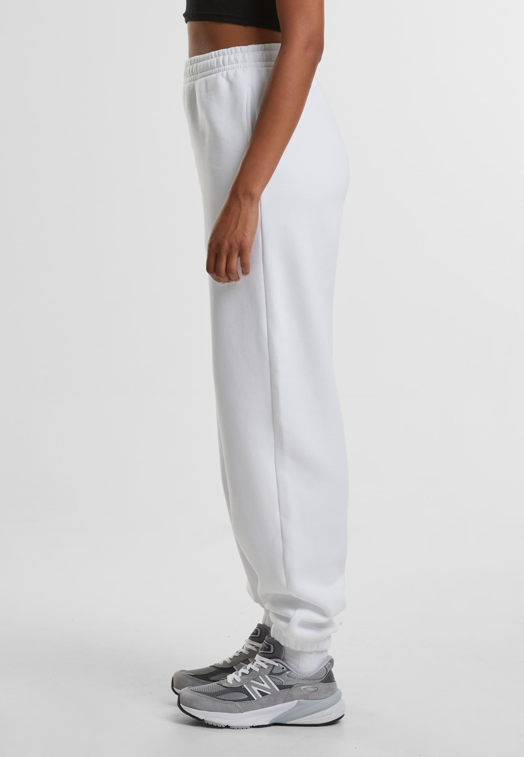 URBAN CLASSICS Jogginghose »Urban Classics Ladies Fluffy Sweatpants«, (1 tlg.)