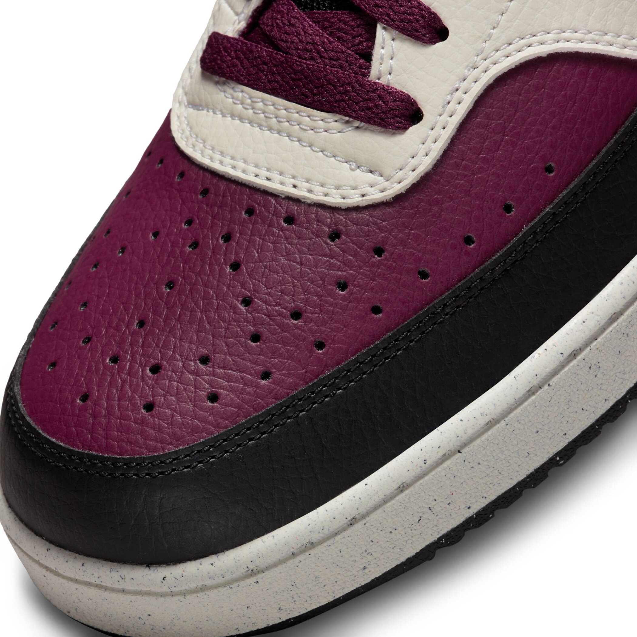 Nike Sportswear Sneaker »COURT VISION MID NEXT NATURE«, Design auf den Spuren des Air Force 1