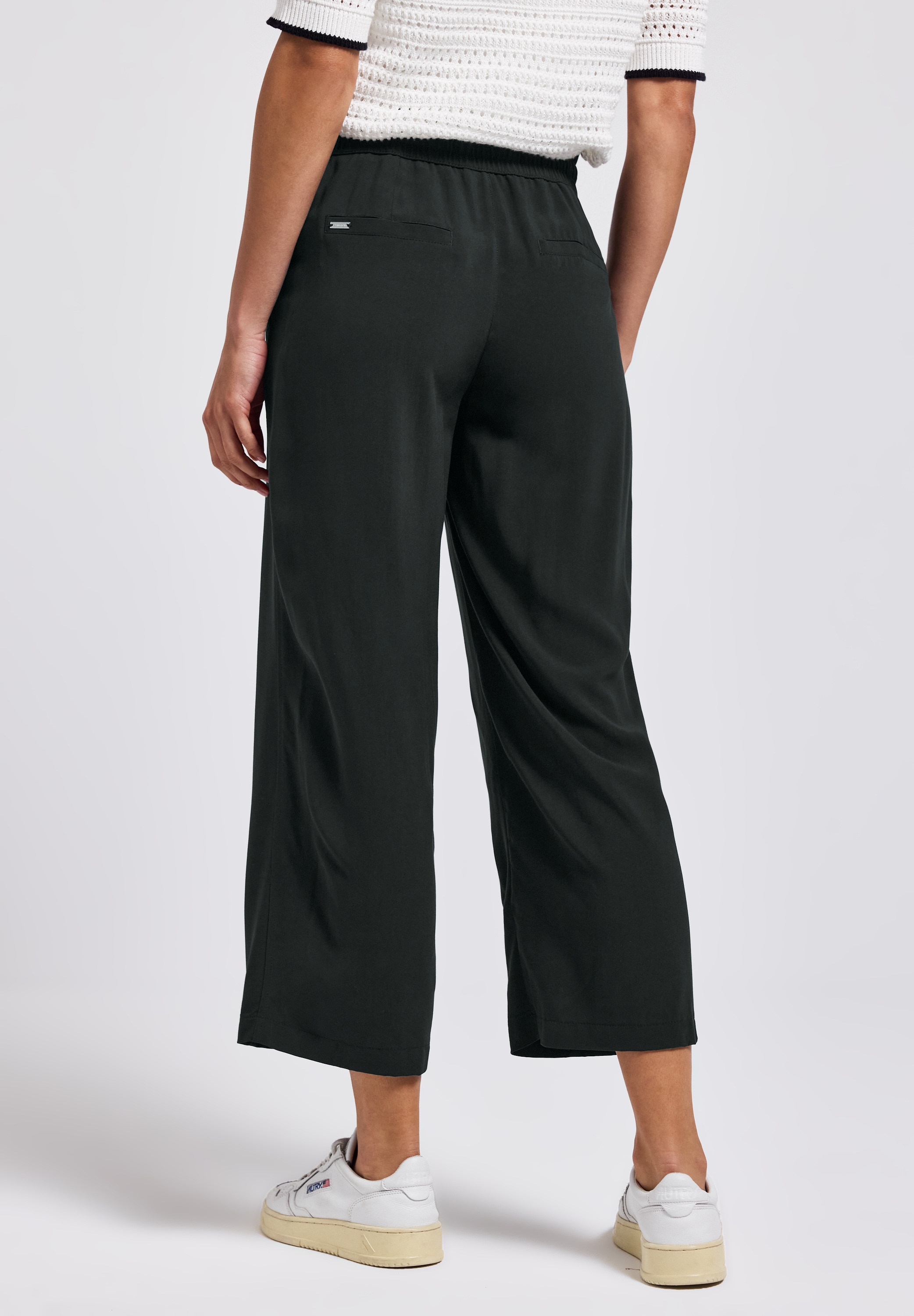STREET ONE Stoffhose »Style Emee«, mit elastischem Bund mit Tunnelzug