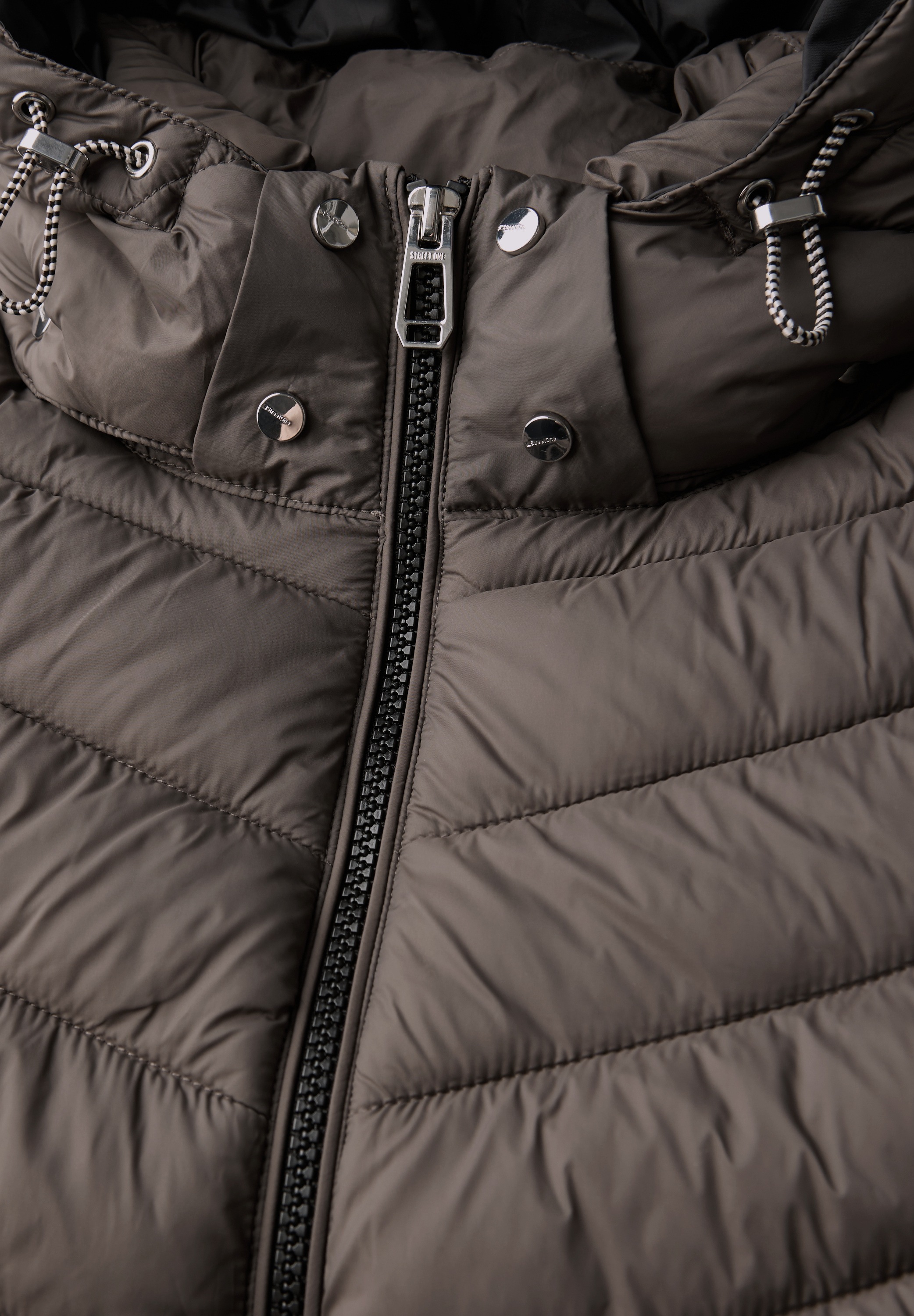 STREET ONE Steppjacke, mit Kapuze, mit Kapuze mit Gummizug