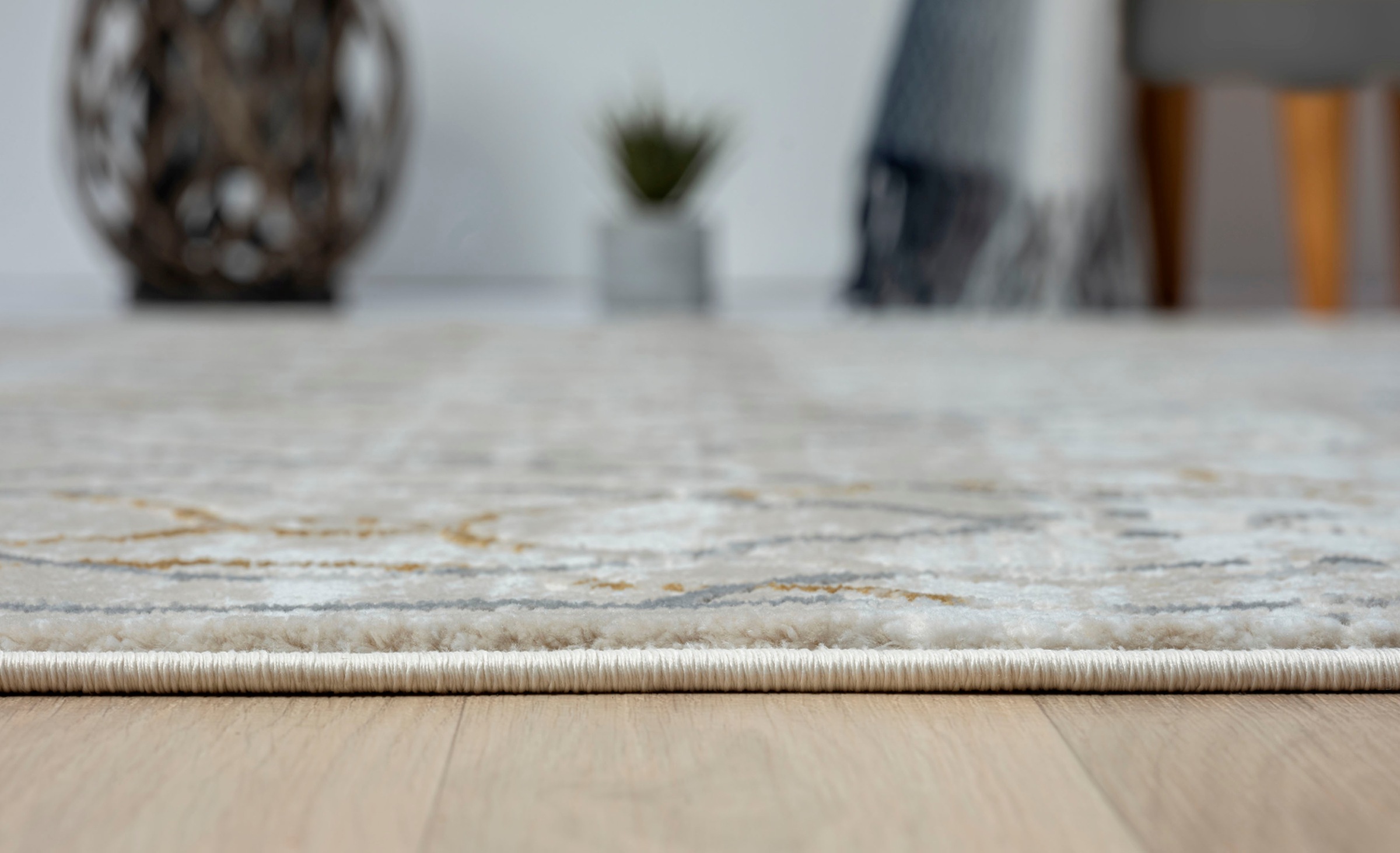 Myflair Möbel & Accessoires Teppich »My Floor Lagerräumung«, rechteckig, 10 mm Höhe, Kurzflor, Retro-Style, mit Fransen, besonders weich durch Microfaser