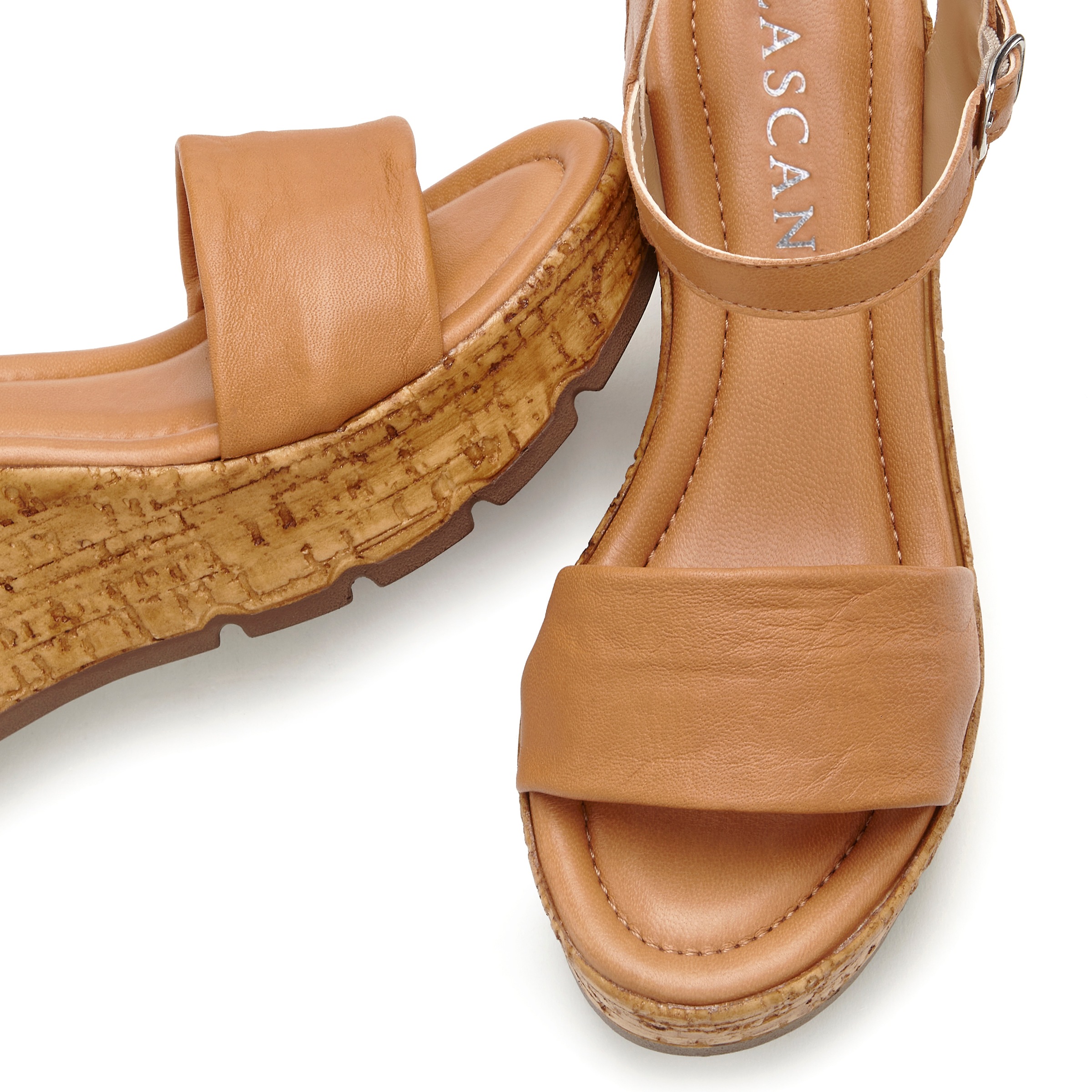 LASCANA Sandalette »Sommerschuh, offener Schuh, Sandale, Keilsandalette,«  NEU aus Leder mit Keilabsatz