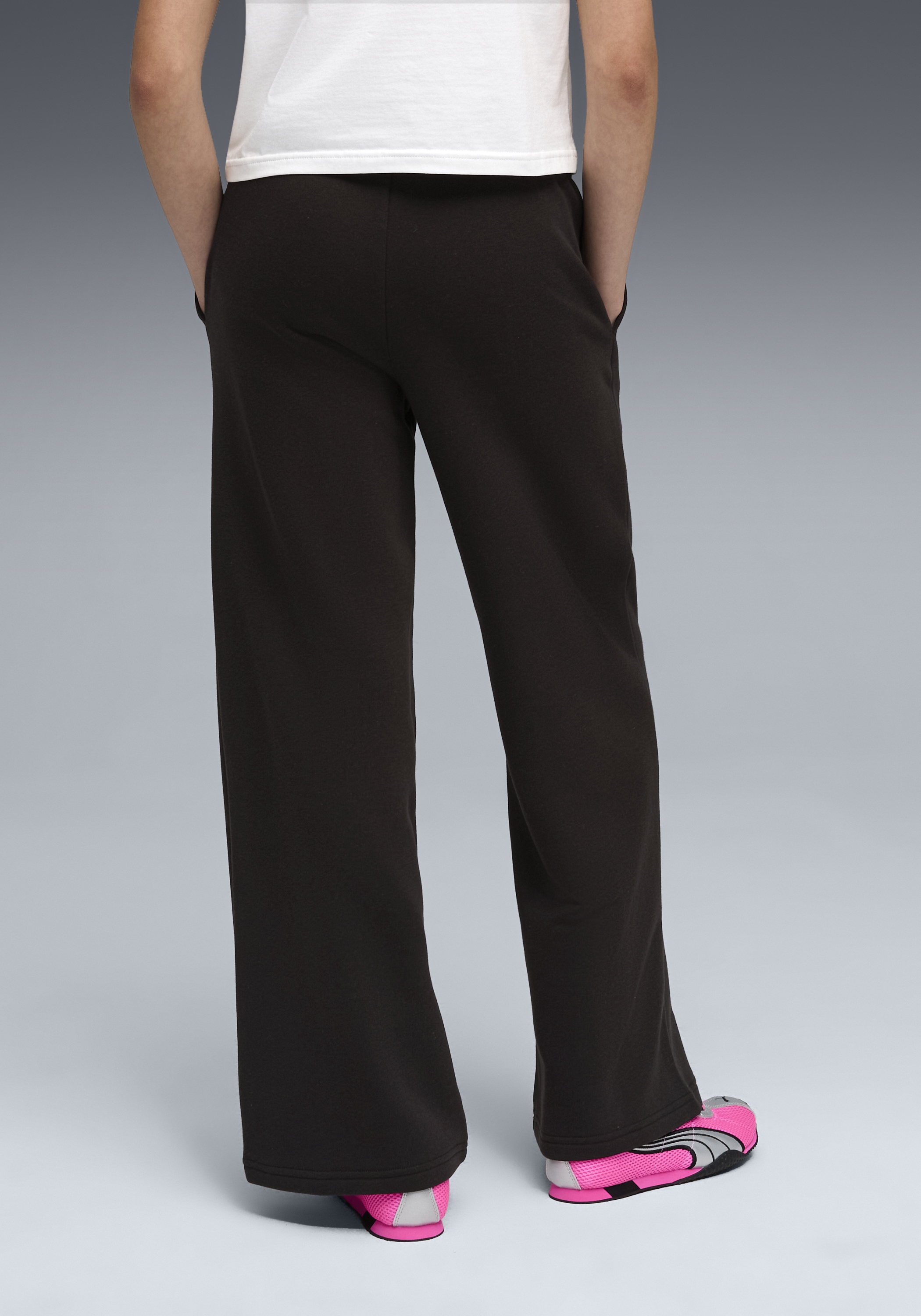 PUMA Trainingshose »ESS WIDE LEG PANTS TR G«  aus Baumwollmischung, mit Eingrifftaschen, Regular Fit