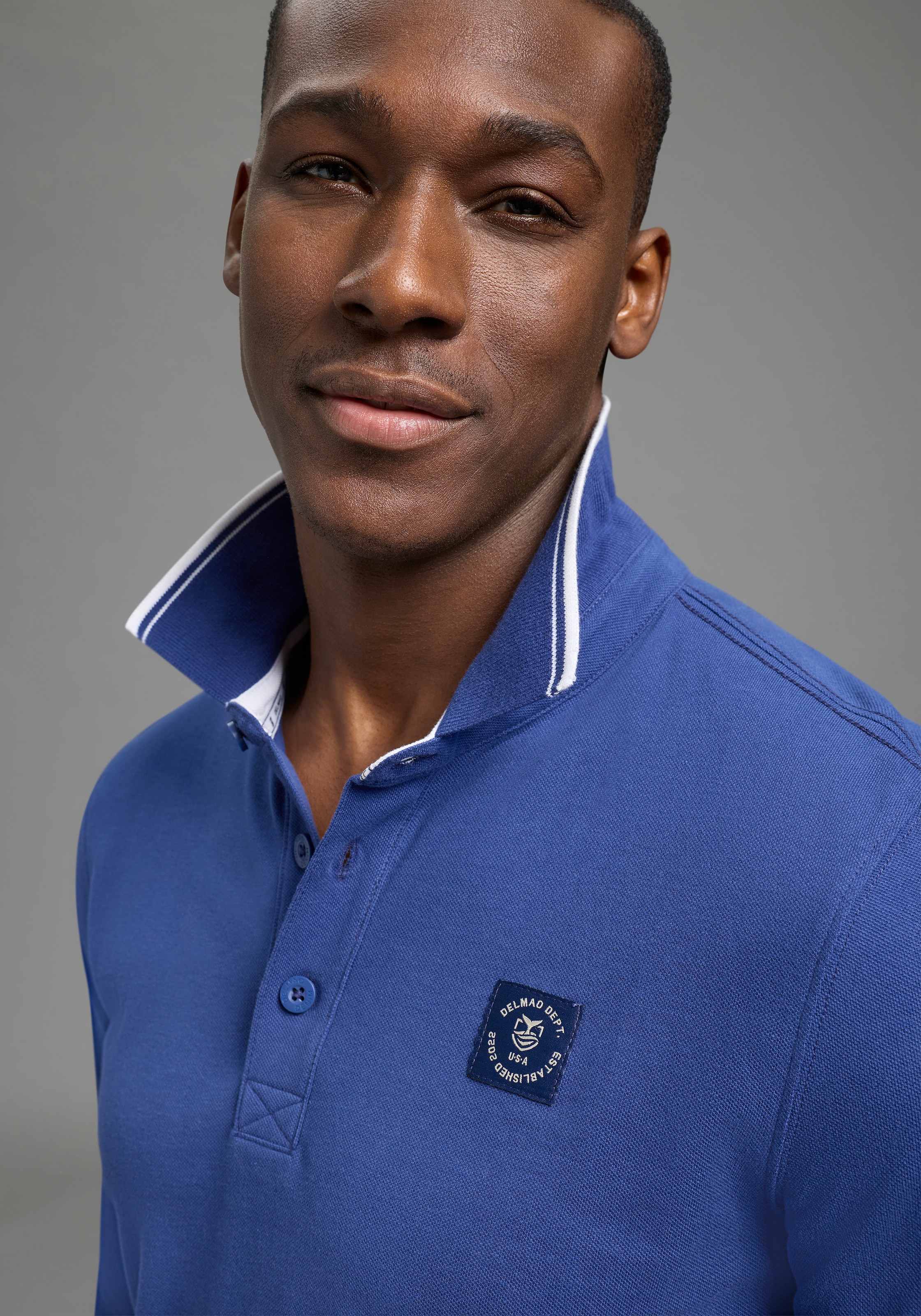 DELMAO Langarm-Poloshirt »Neue Kollektion!« schmale Passform, Langarm, unifarben, aus Piqué-Material