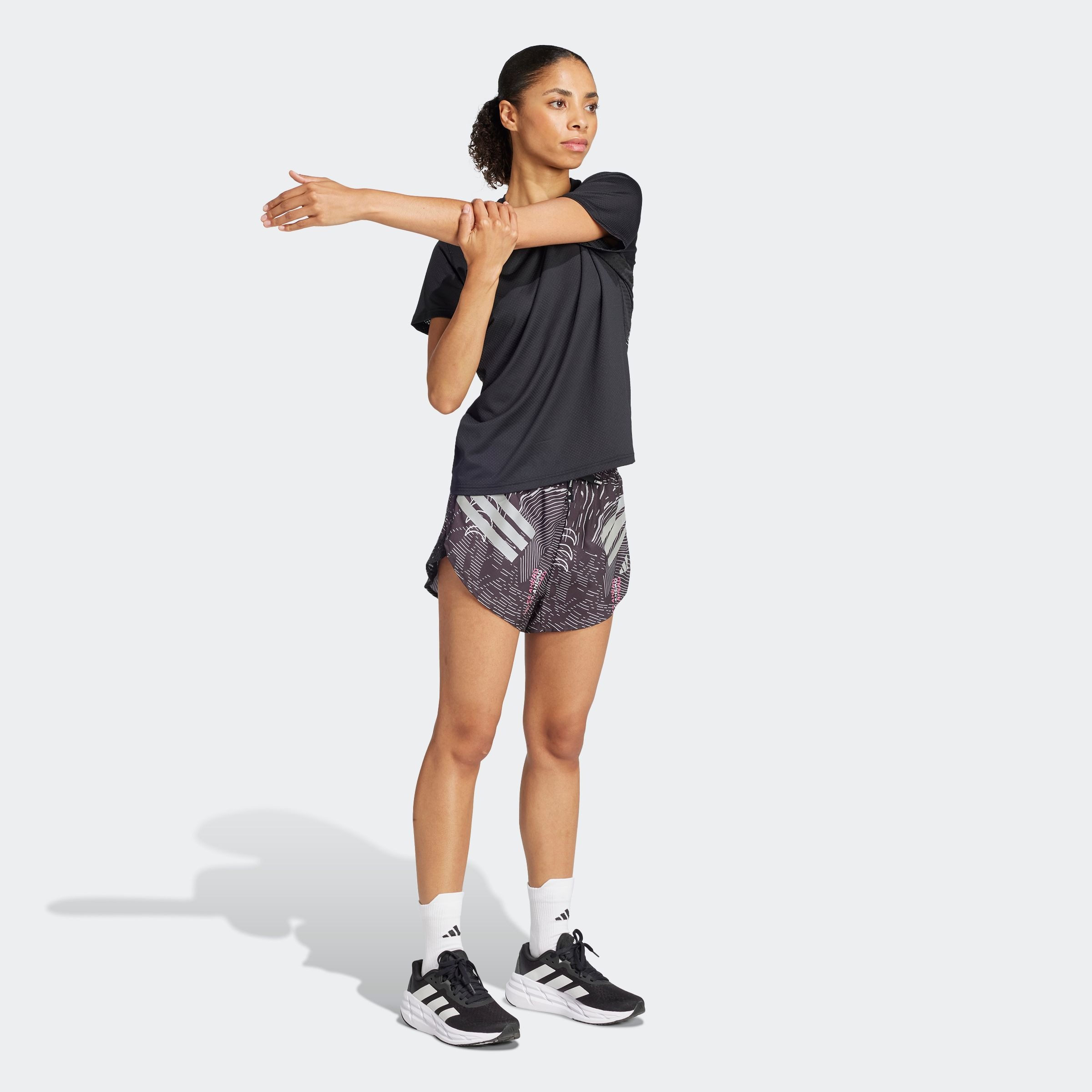 adidas Performance Laufshorts »BTN SHORT W«, (1 tlg.)