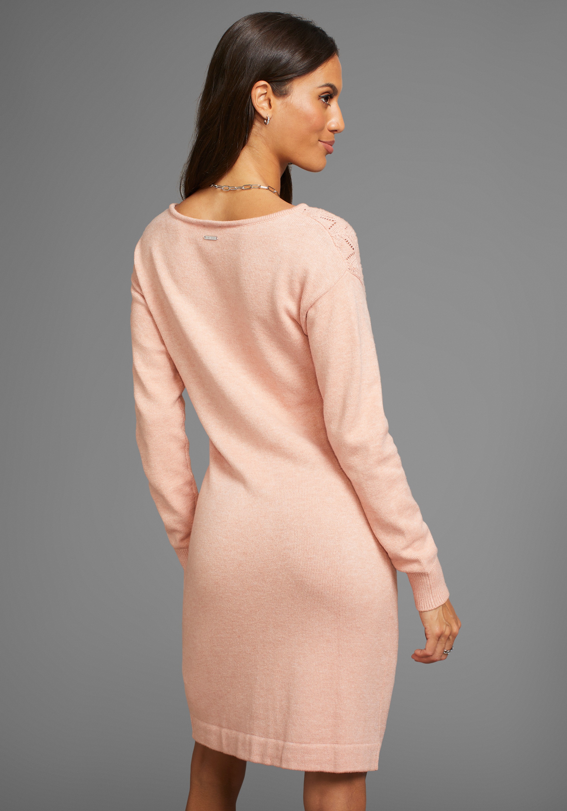 Laura Scott Strickkleid mit Ajourdetails und schönem Rundhalsausschnitt günstig online kaufen