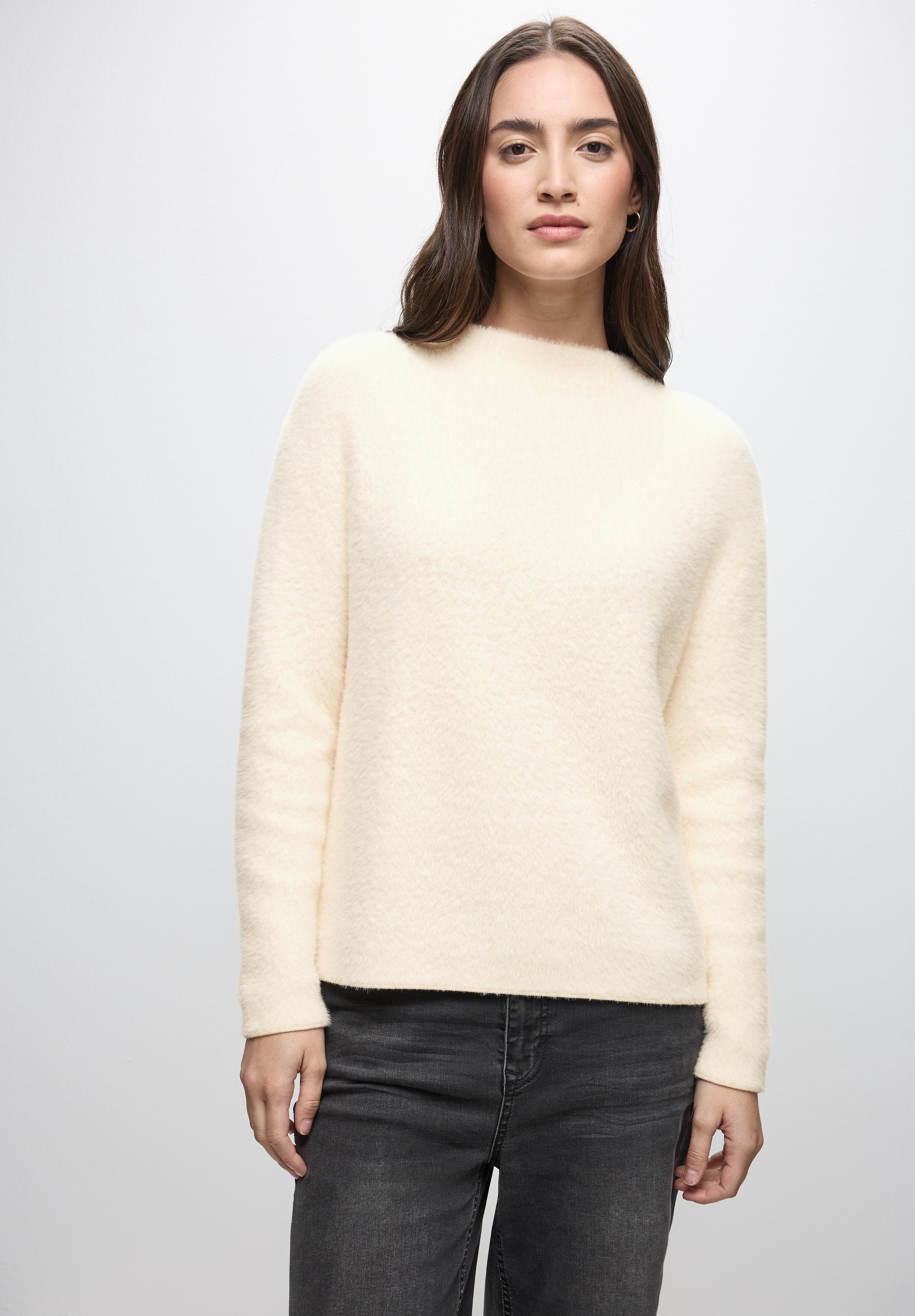 STREET ONE Stehkragenpullover, aus softem Materialmix günstig online kaufen