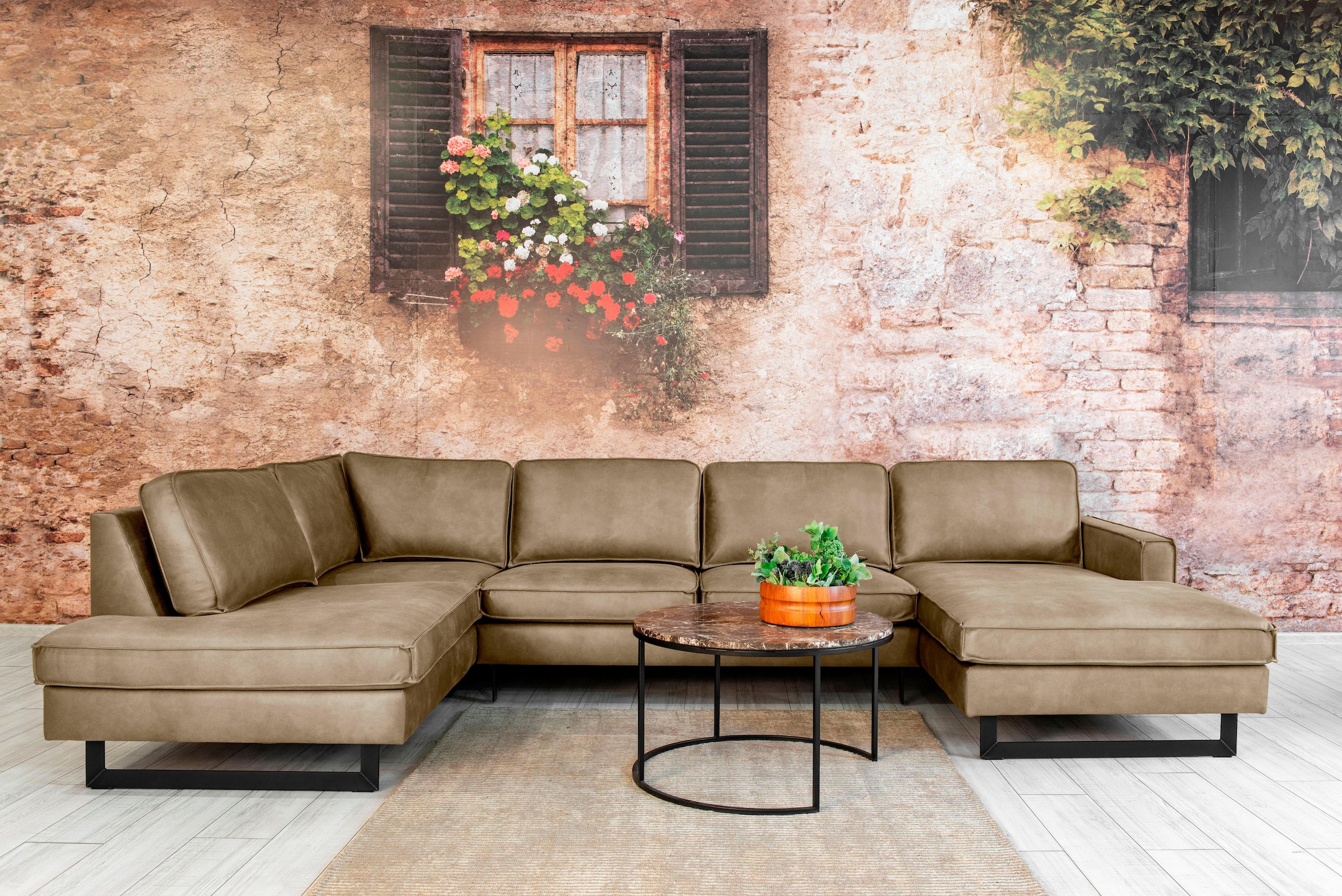Places of Style Wohnlandschaft »Pinto, 350 cm, U-Form, XXL, mit Ottomanen«, Cord, Feincord, Luxus-Microfaser Leder und Chenille