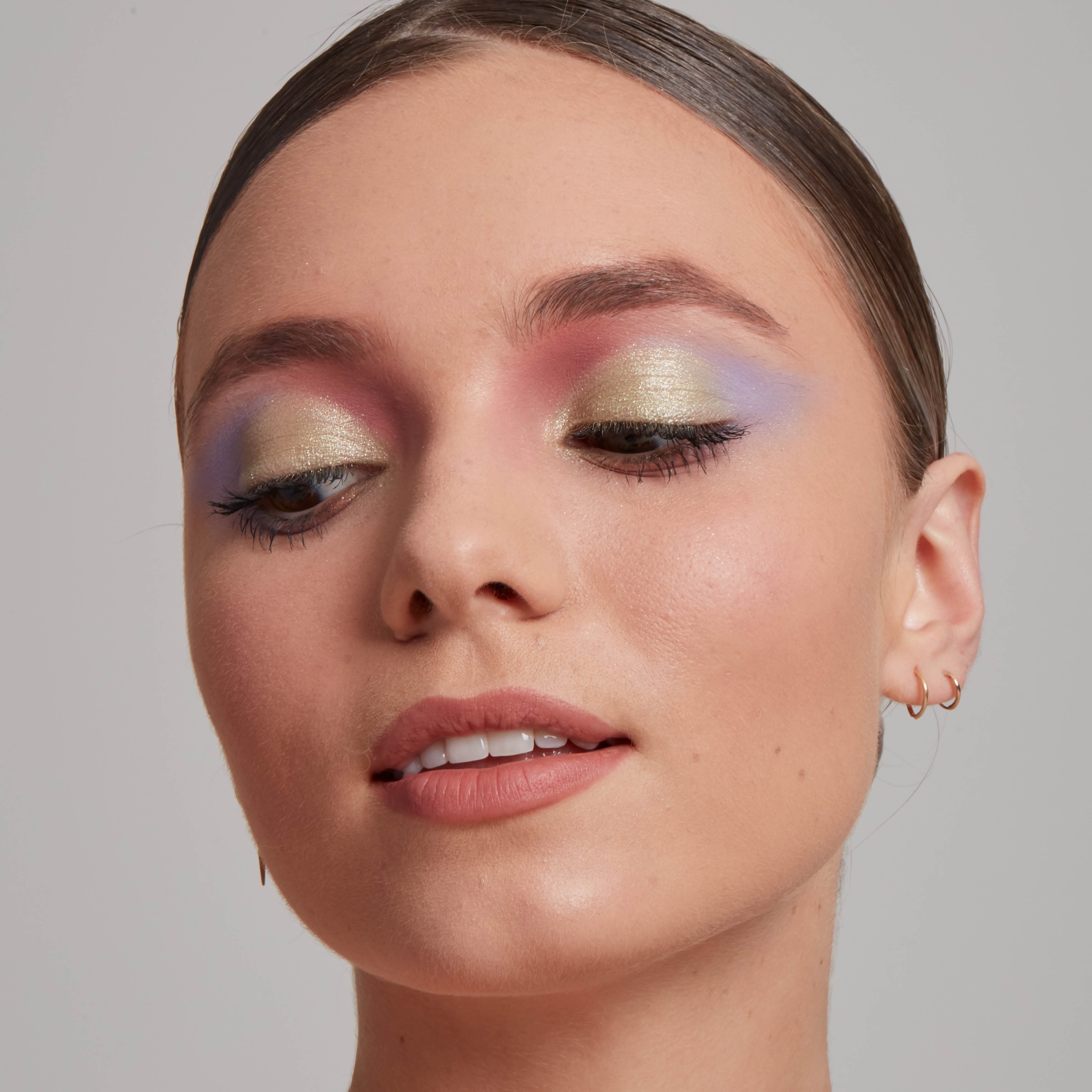 NYX PROFESSIONAL MAKEUP Lidschatten-Palette »ULTIMATE SHADOW PALETTE« mit intensiven Farbtönen