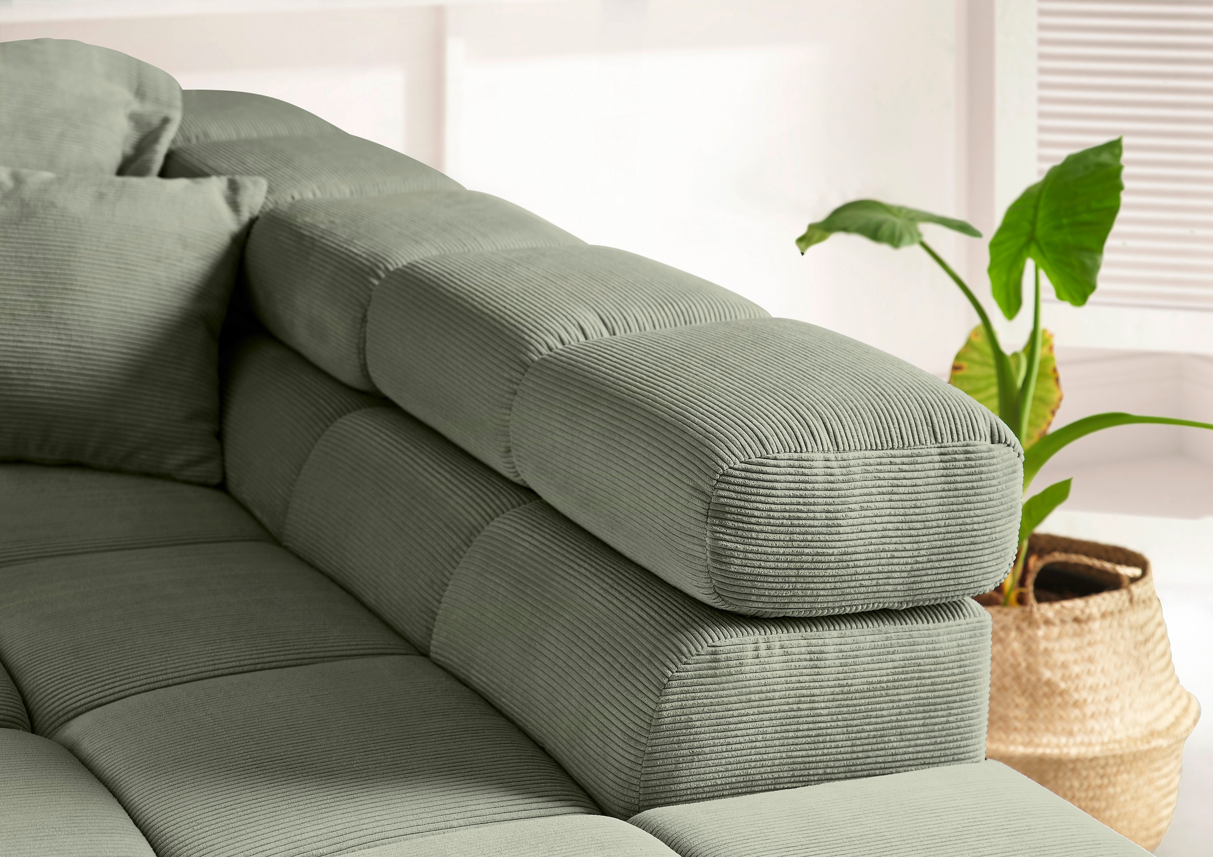 INOSIGN Ecksofa »Ancona incl. Kopfteilverstellung, OTTOs Choice, Breite 319cm, L-Form«, wahlweise motorische Sitztiefenverstellung, auch in Cord + Easy Care