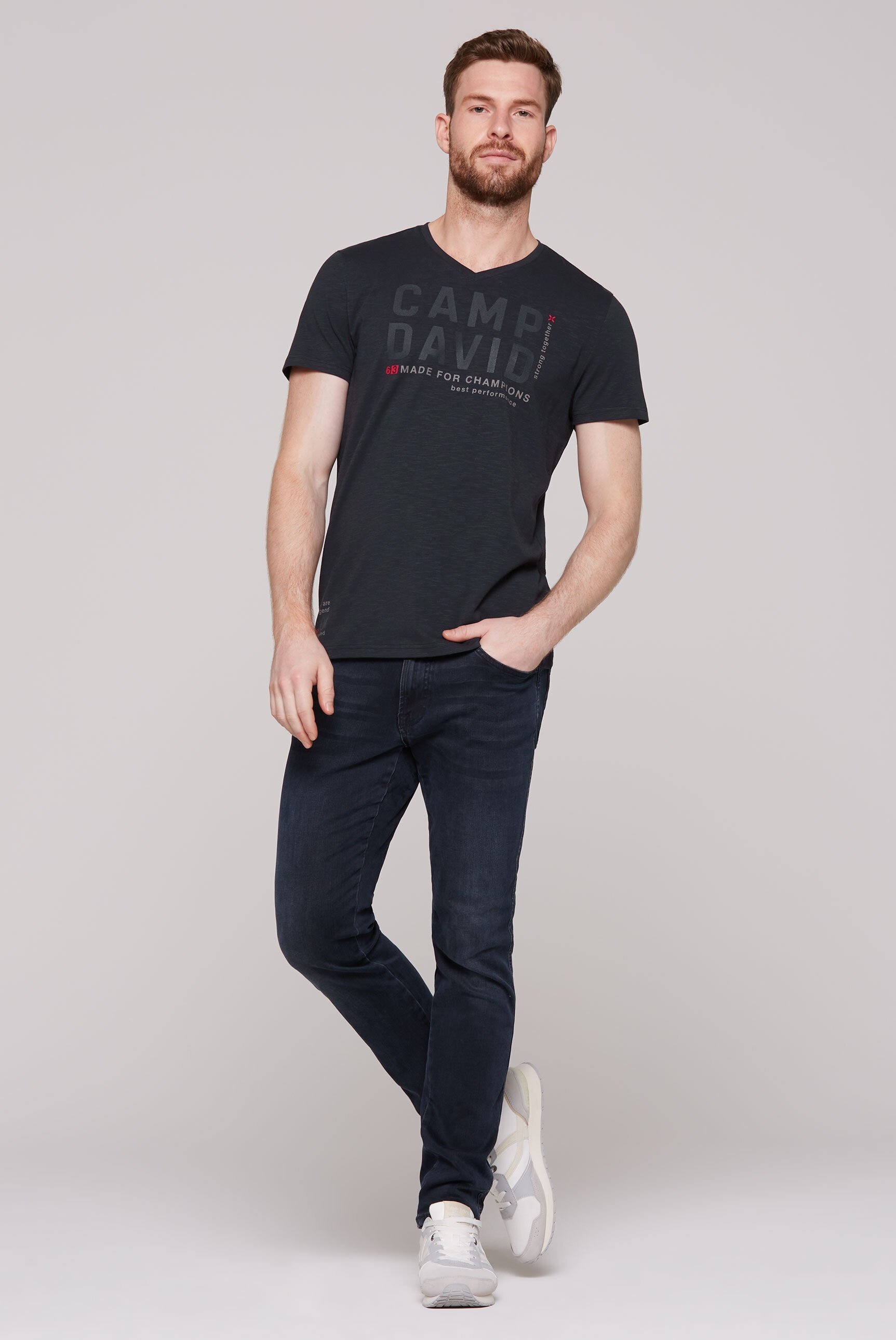 CAMP DAVID V-Shirt, mit maskulinem V-Ausschnitt