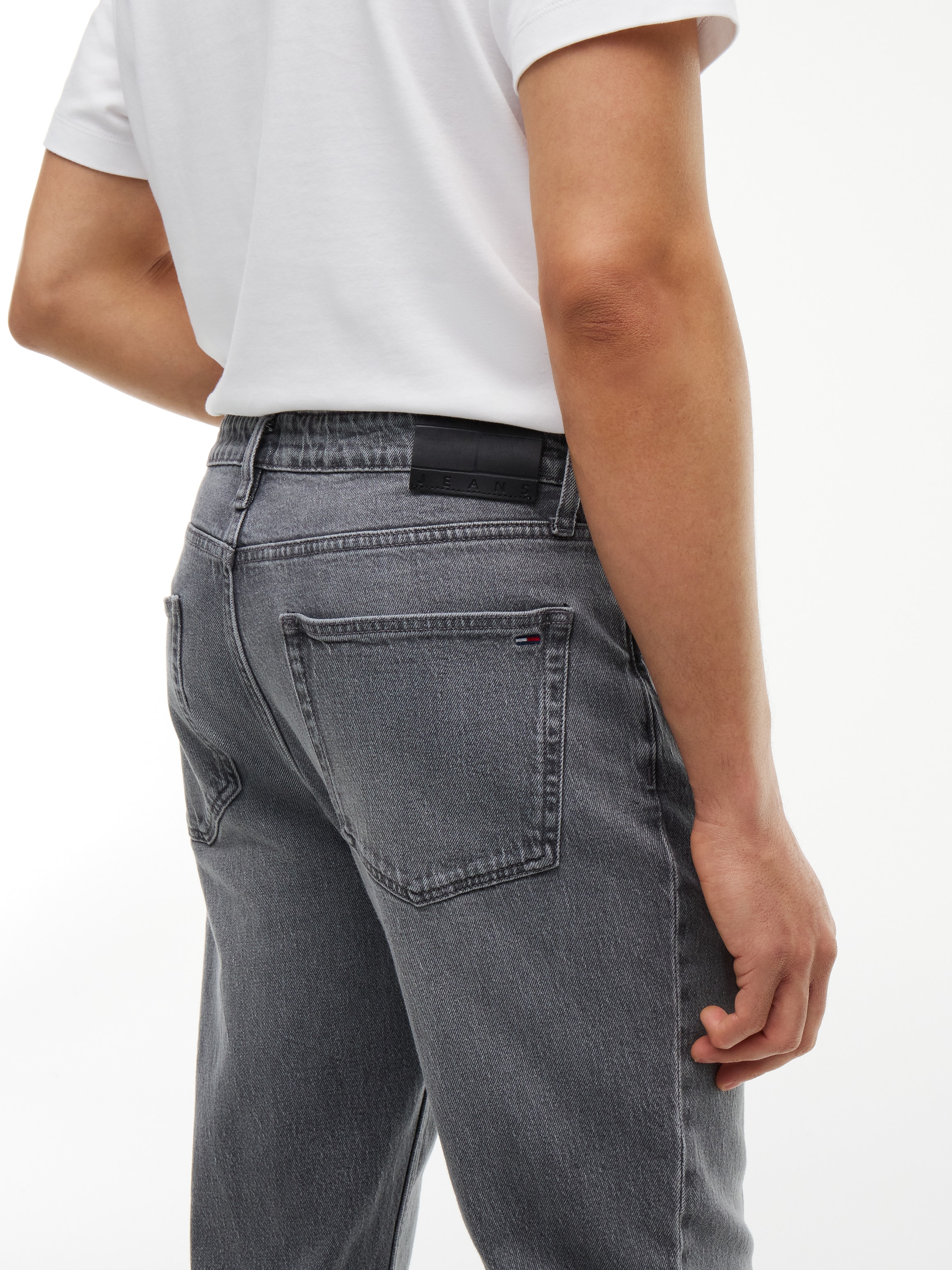 Tommy Jeans 1100000002199 »RYAN SLIM STRAIGHT«