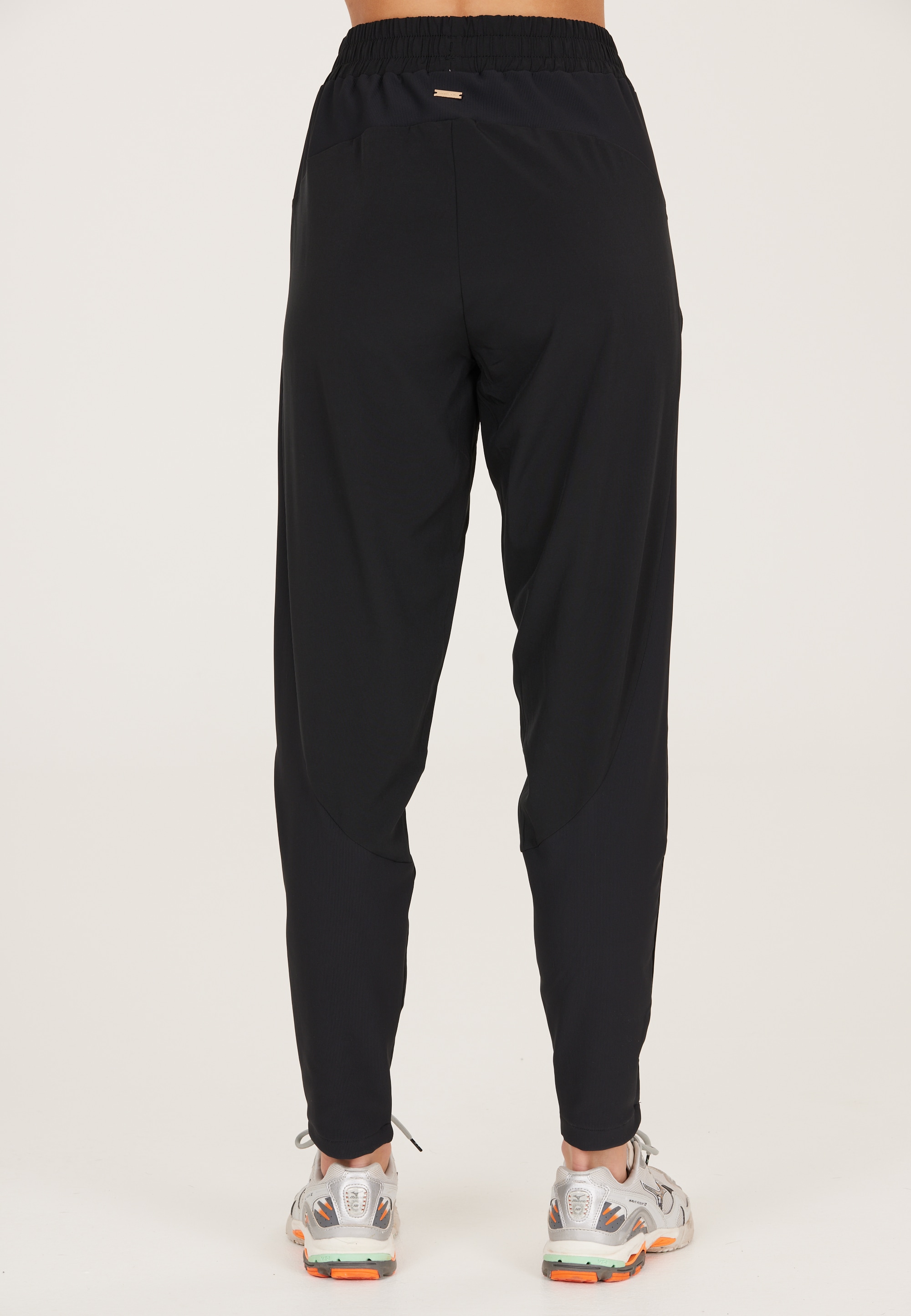 ATHLECIA Sweathose "Timmie" mit praktischem Dehnbund günstig online kaufen