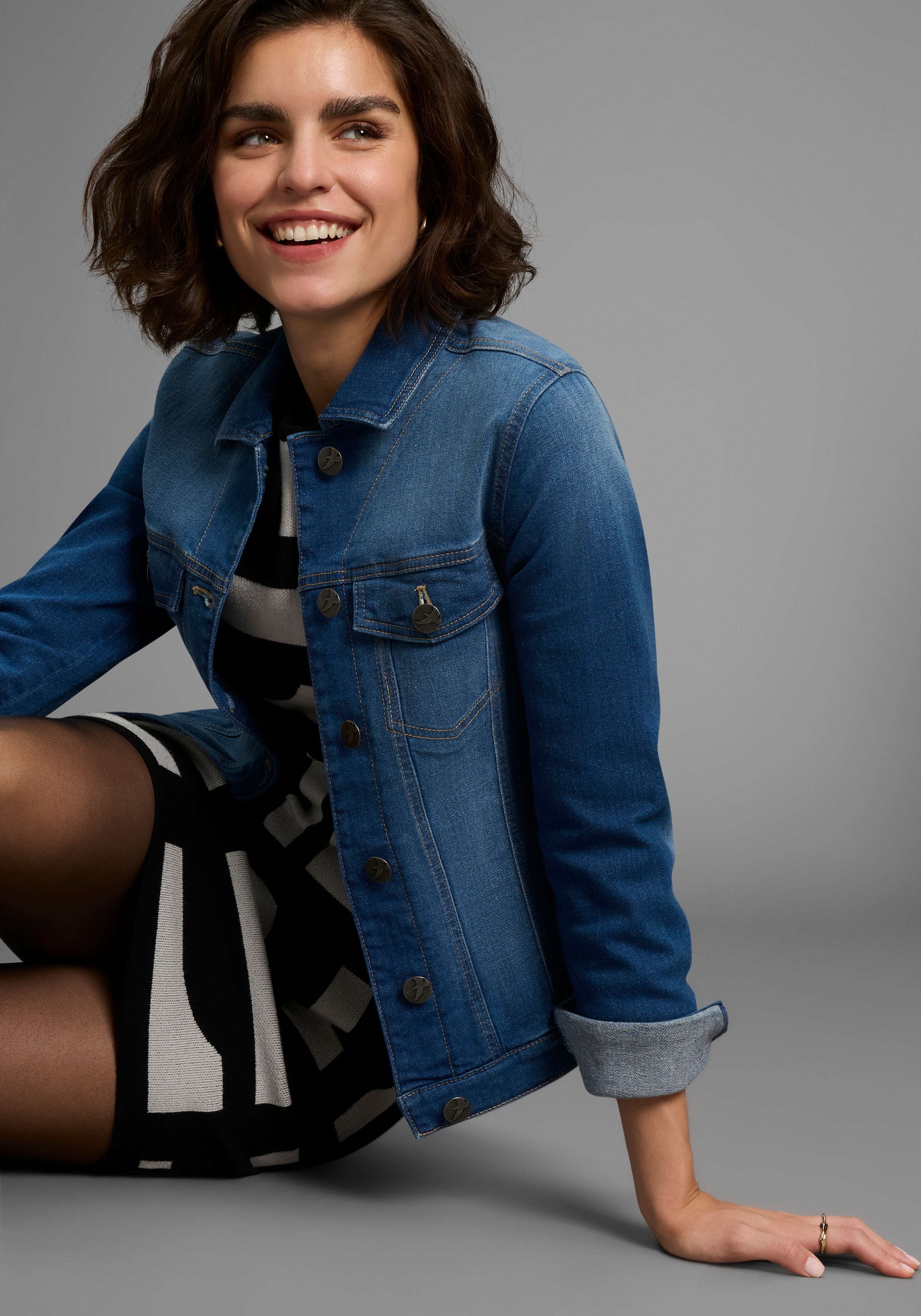 Thumbnail - Arizona Jeansjacke aus Baumwollmischung, figurbetont, in Stretch-Qualität