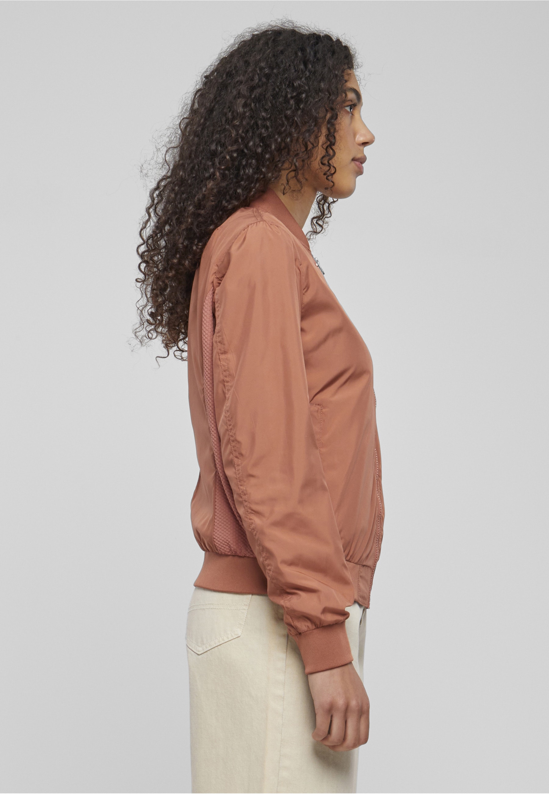 URBAN CLASSICS Allwetterjacke »Urban Classics Damen Ladies Light Bomber Jacket« 1 Stk. tlg. ohne Kapuze