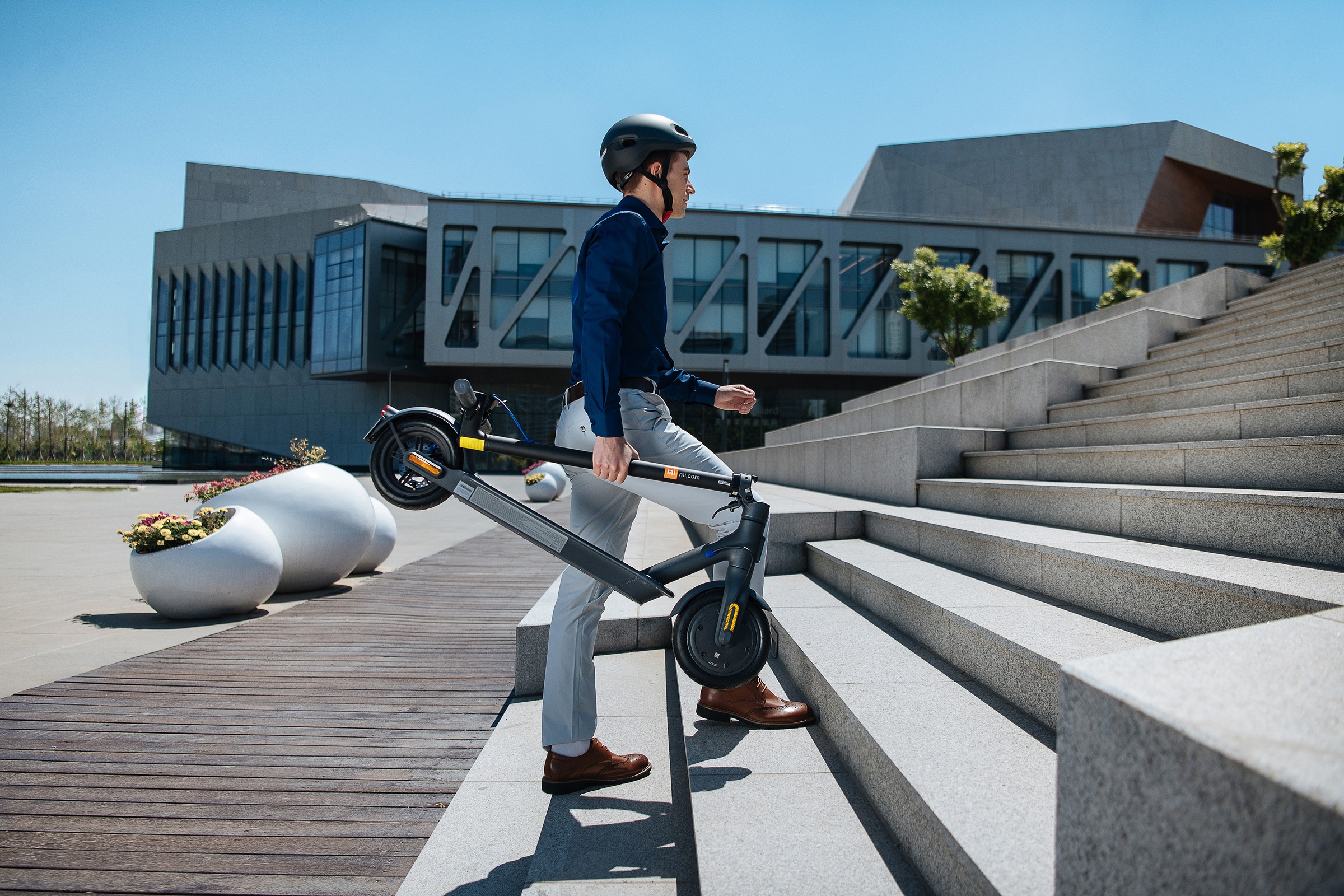 Xiaomi E-Scooter »Mi Electric Scooter 3 Lite 8,5 Zoll«, 20 km/h, 20 km, mit Straßenzulassung, bis zu 20 km Reichweite