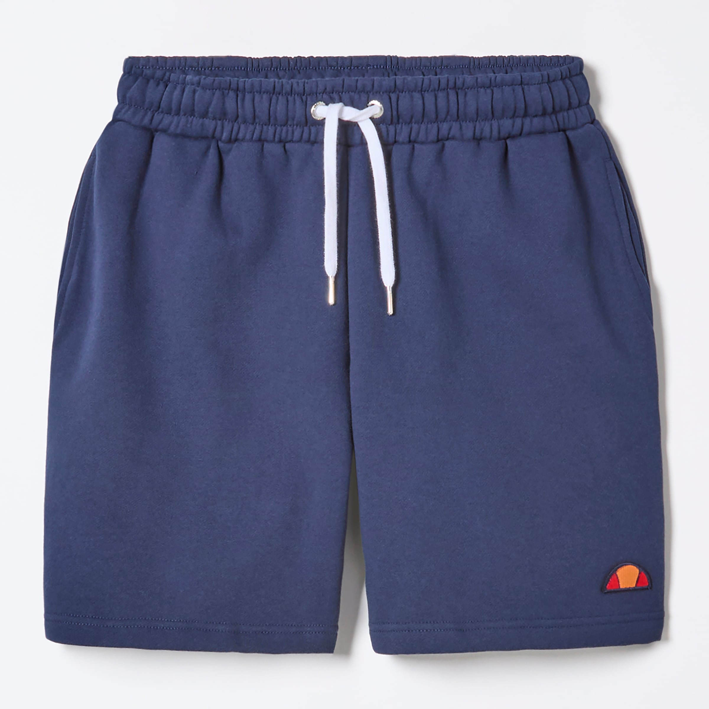 Ellesse Sweatshorts »ISLINGTON SHORT«  bequeme Passform, sportlicher Stil, für Freizeit und aktive Tage