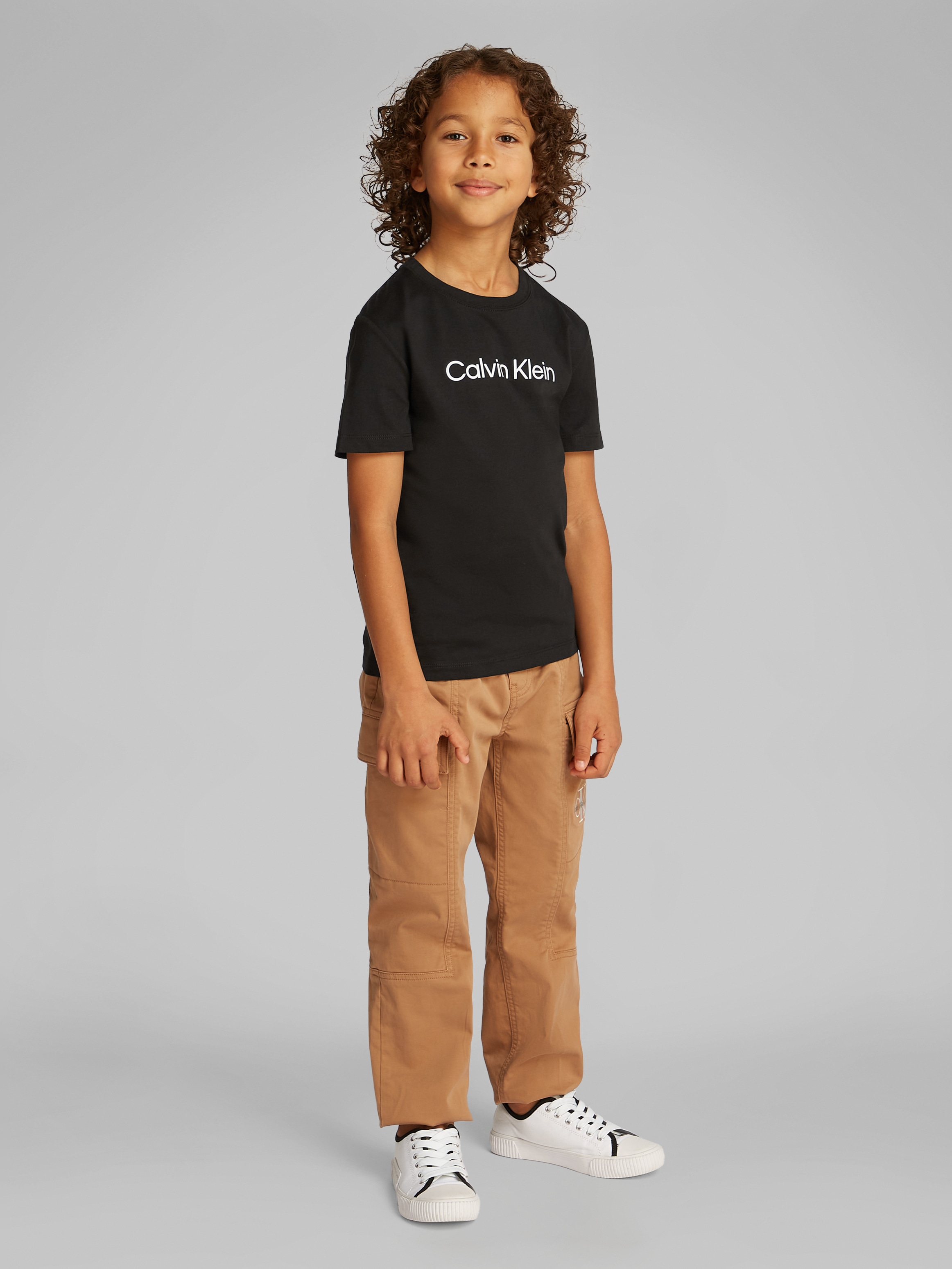 Calvin Klein Jeans Rundhalsshirt »INST. LOGO SS T-SHIRT«, für Kinder bis 16 Jahre und mit Logoschriftzug