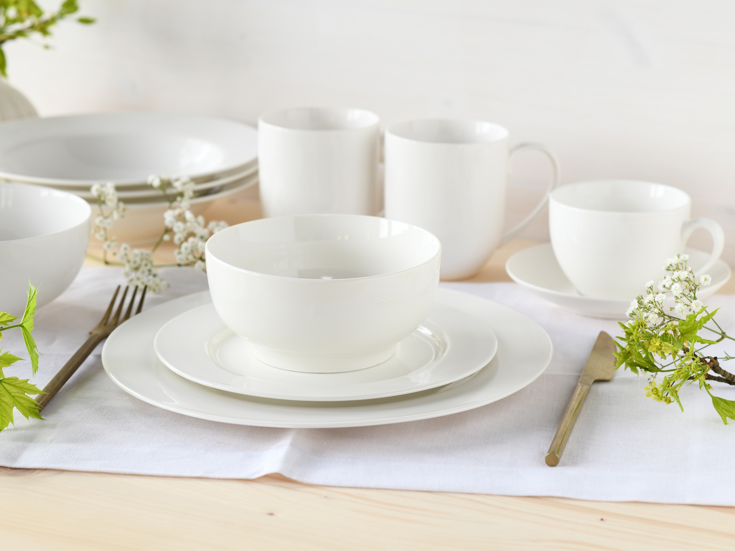CreaTable Kombiservice »Fleur Royal, Kombi-Service 42-tlg«, (Set, 42 tlg.), Traditionelle Fahnenform