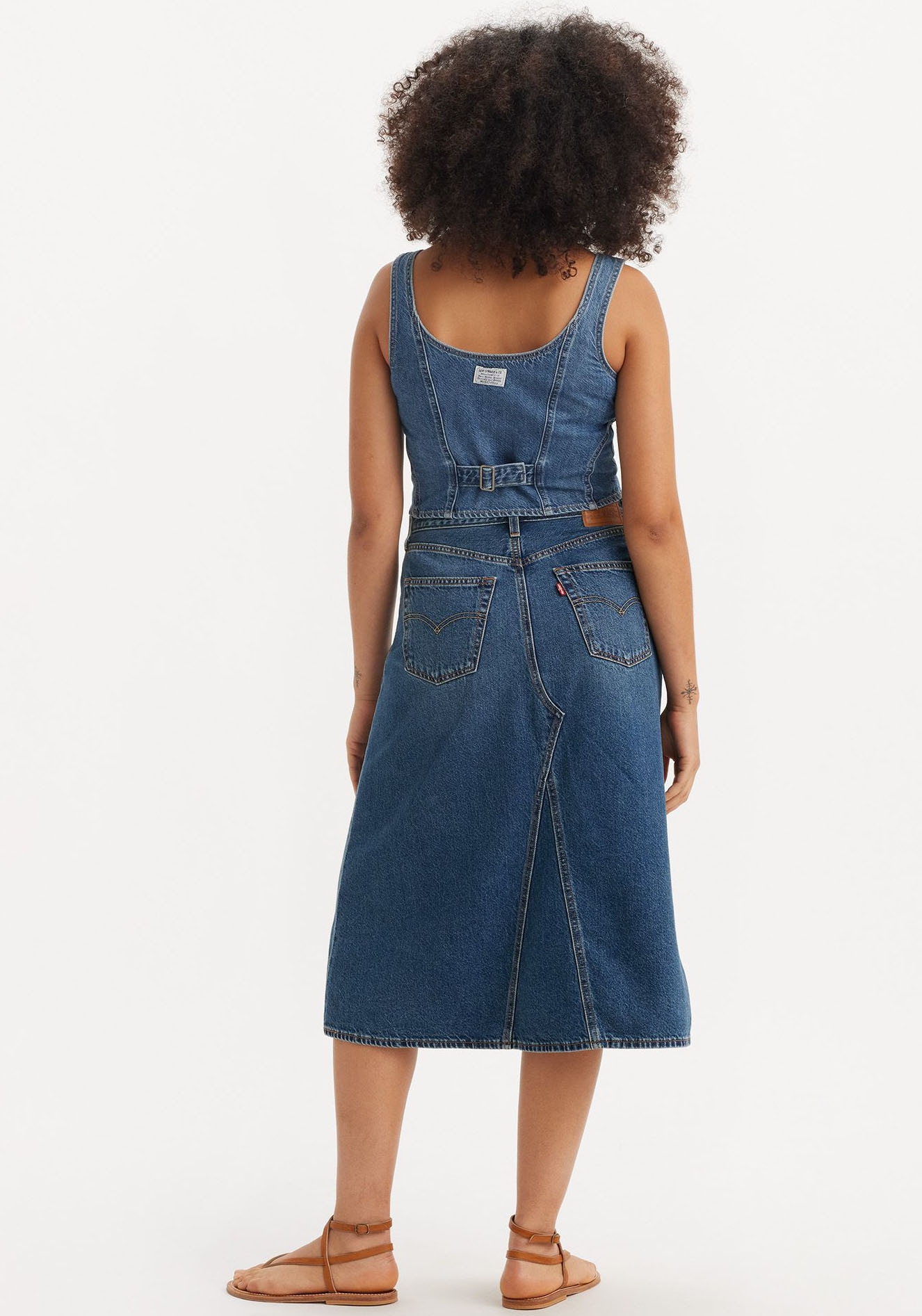 Levi's® Jeansrock »HR A LINE DECON SKIRT«, in trendy Midi-Länge mit ausgefranster Kante