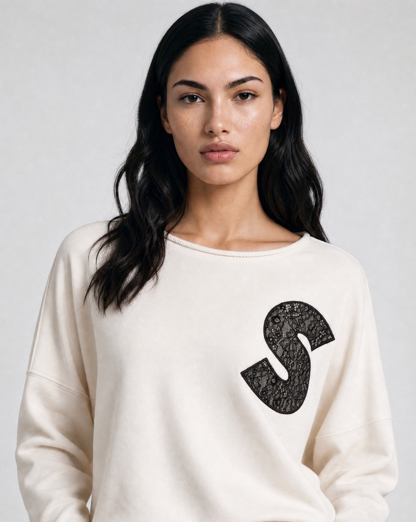 Smith & Soul Longsweatshirt , mit kontrastfarbener Spitze, oversize

