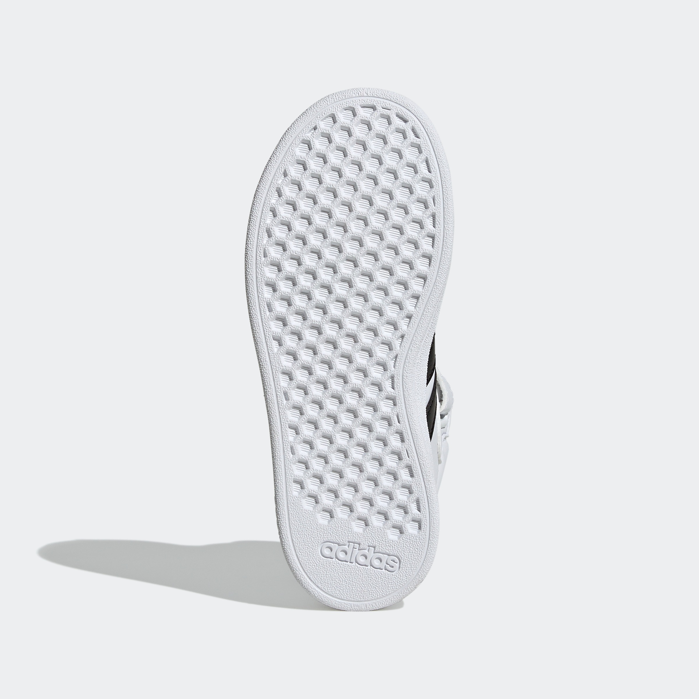 adidas Sportswear Sneaker »GRAND COURT MID KIDS«, Design auf den Spuren des adidas Superstar