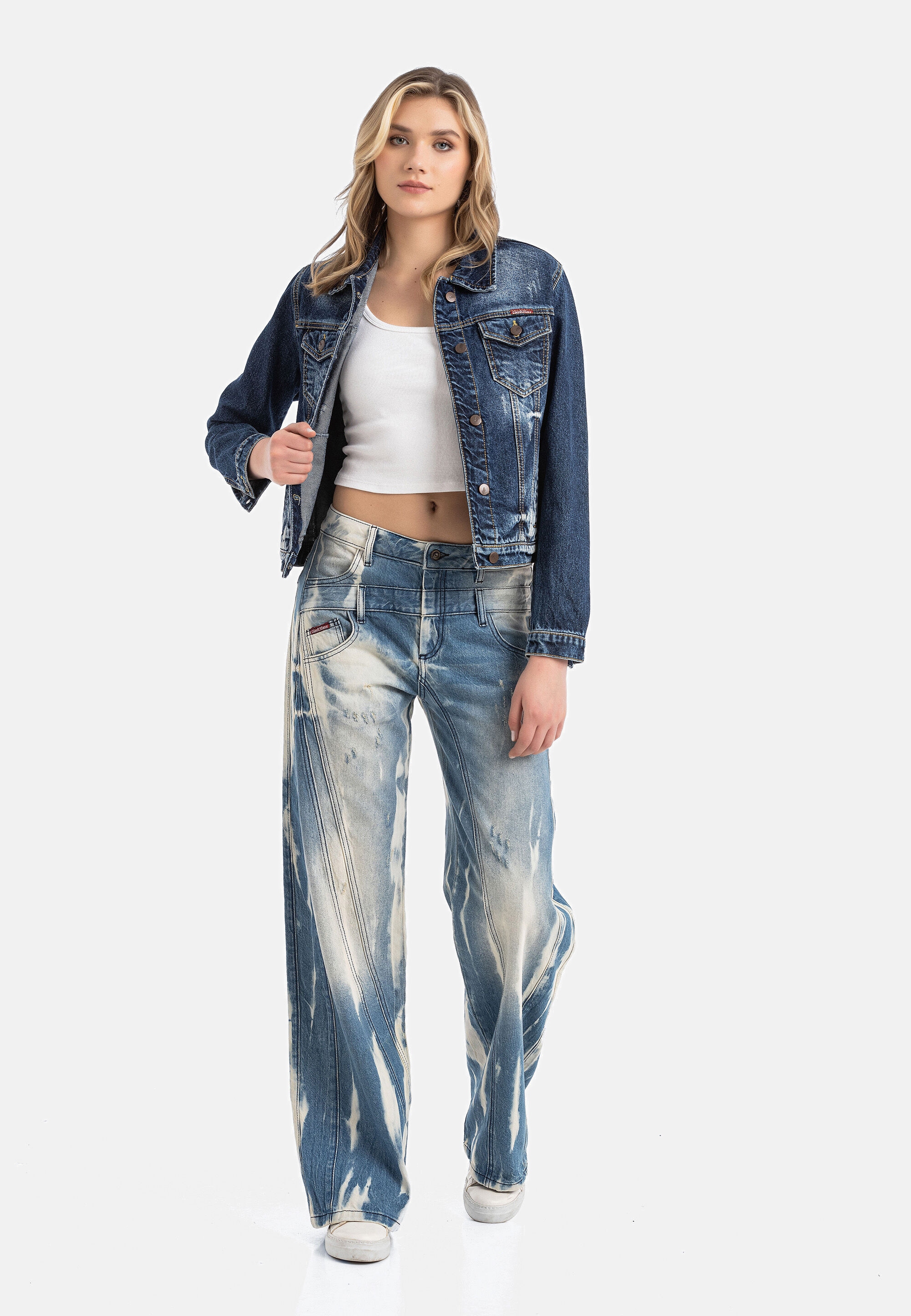Cipo & Baxx Loose-fit-Jeans »WD540«