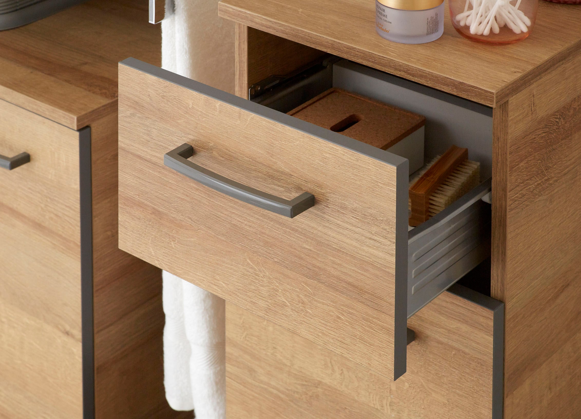 Saphir Badmöbel-Set »Quickset 919 5-teilig, Waschbeckenunterschrank mit LED-Spiegelschrank«, (5 St.), Hochschrank, Unterschrank, Hängeschrank, 9 Türen, inkl. Türdämpfer