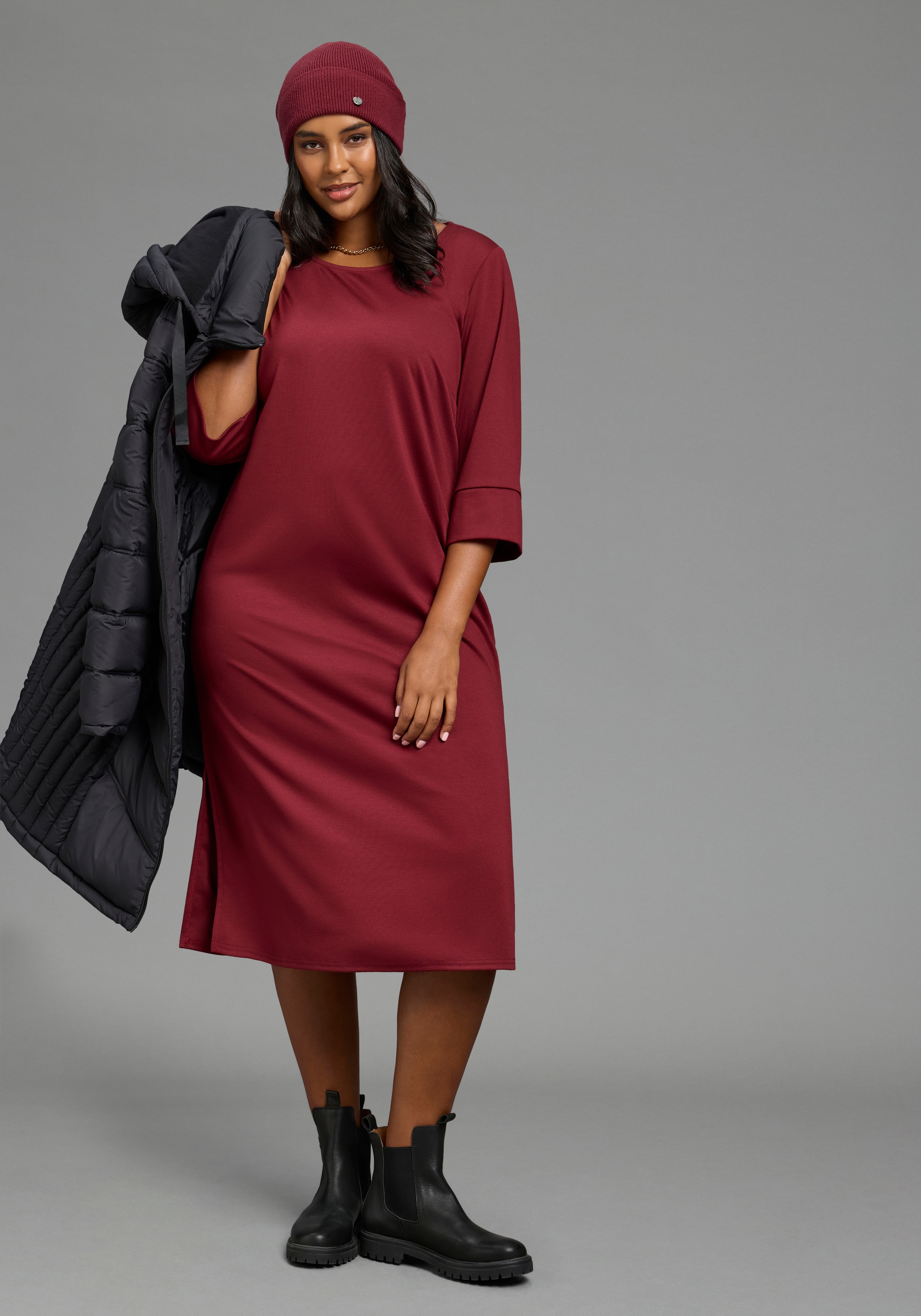 Laura Scott CURVE "Große Größen" Midikleid in wadenlanger Schnittform, figurumspielende Passform